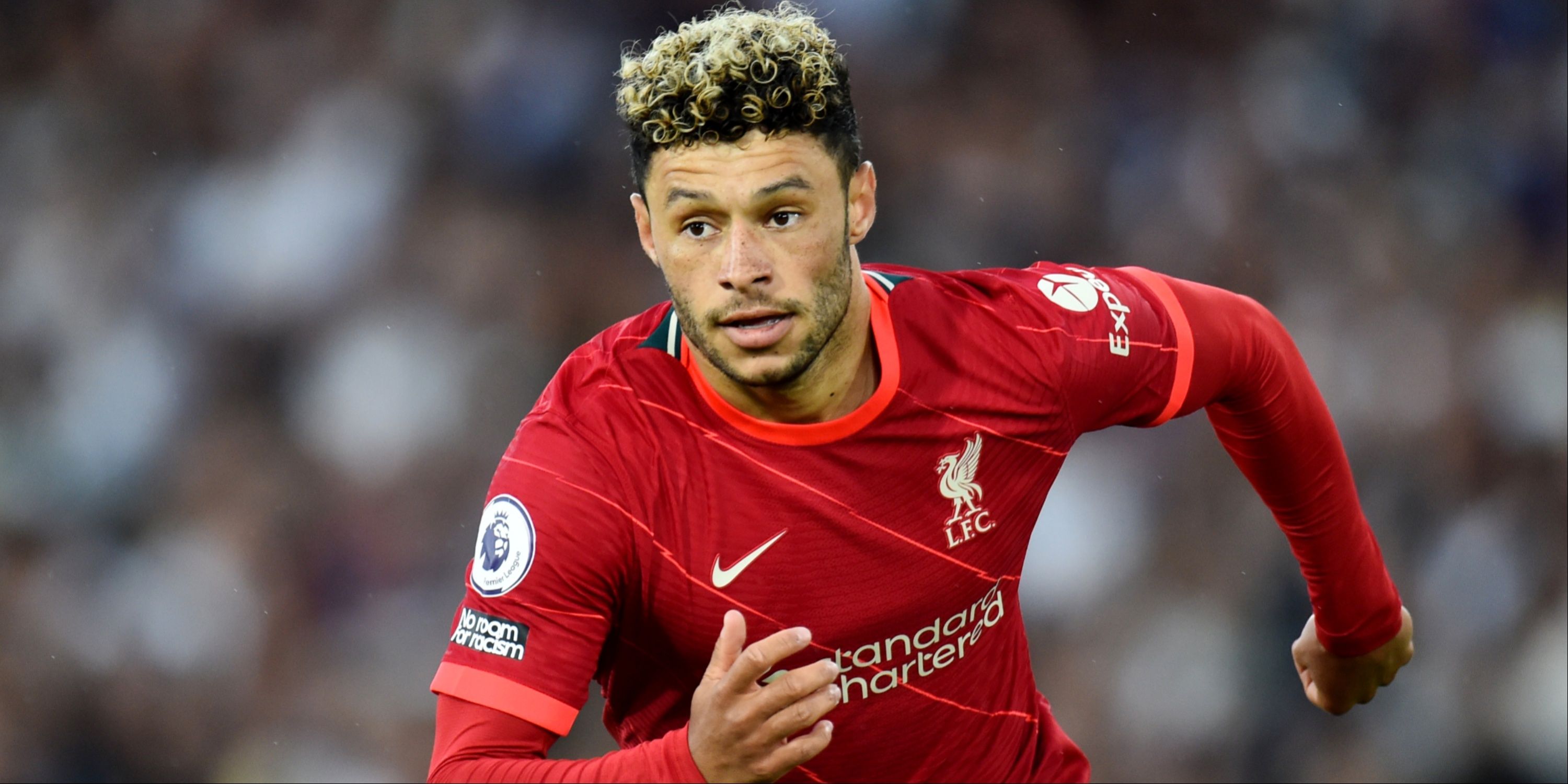 Alex Oxlade-Chamberlain in action for Liverpool