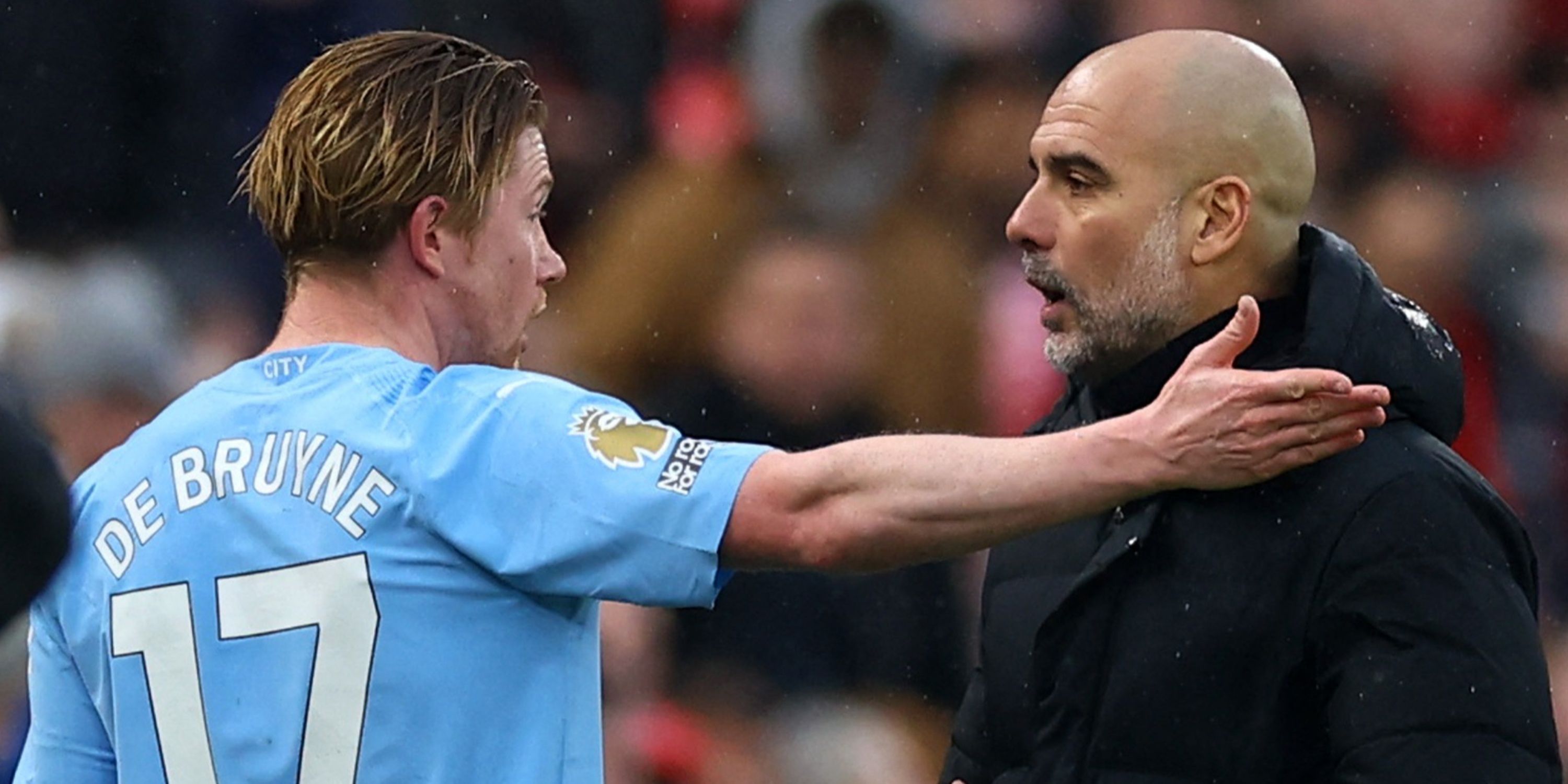 Kevin De Bruyne arguing with Pep Guardiola