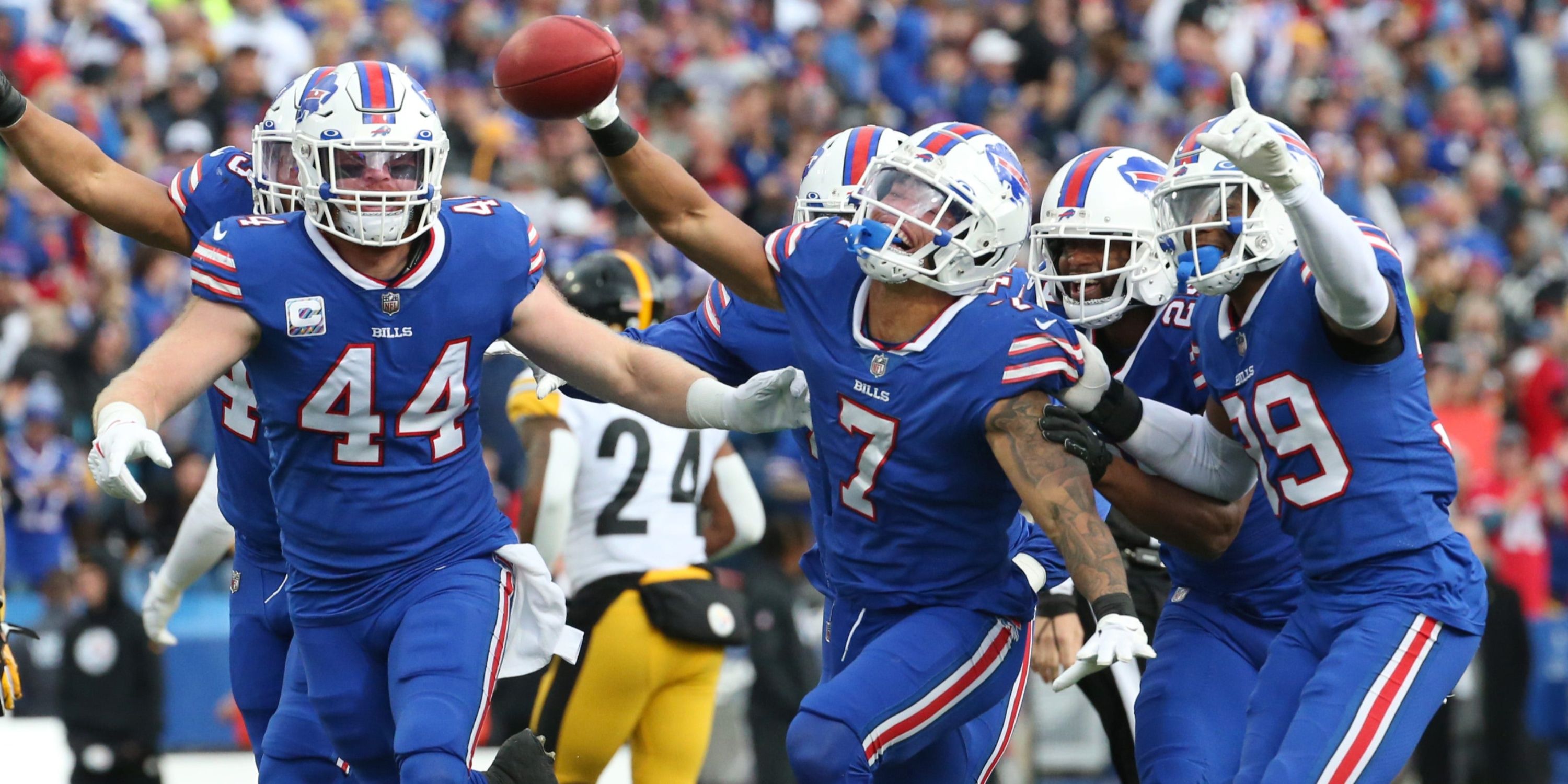 Taron Johnson and the Bills defense celebrate a turnover against the Steelers