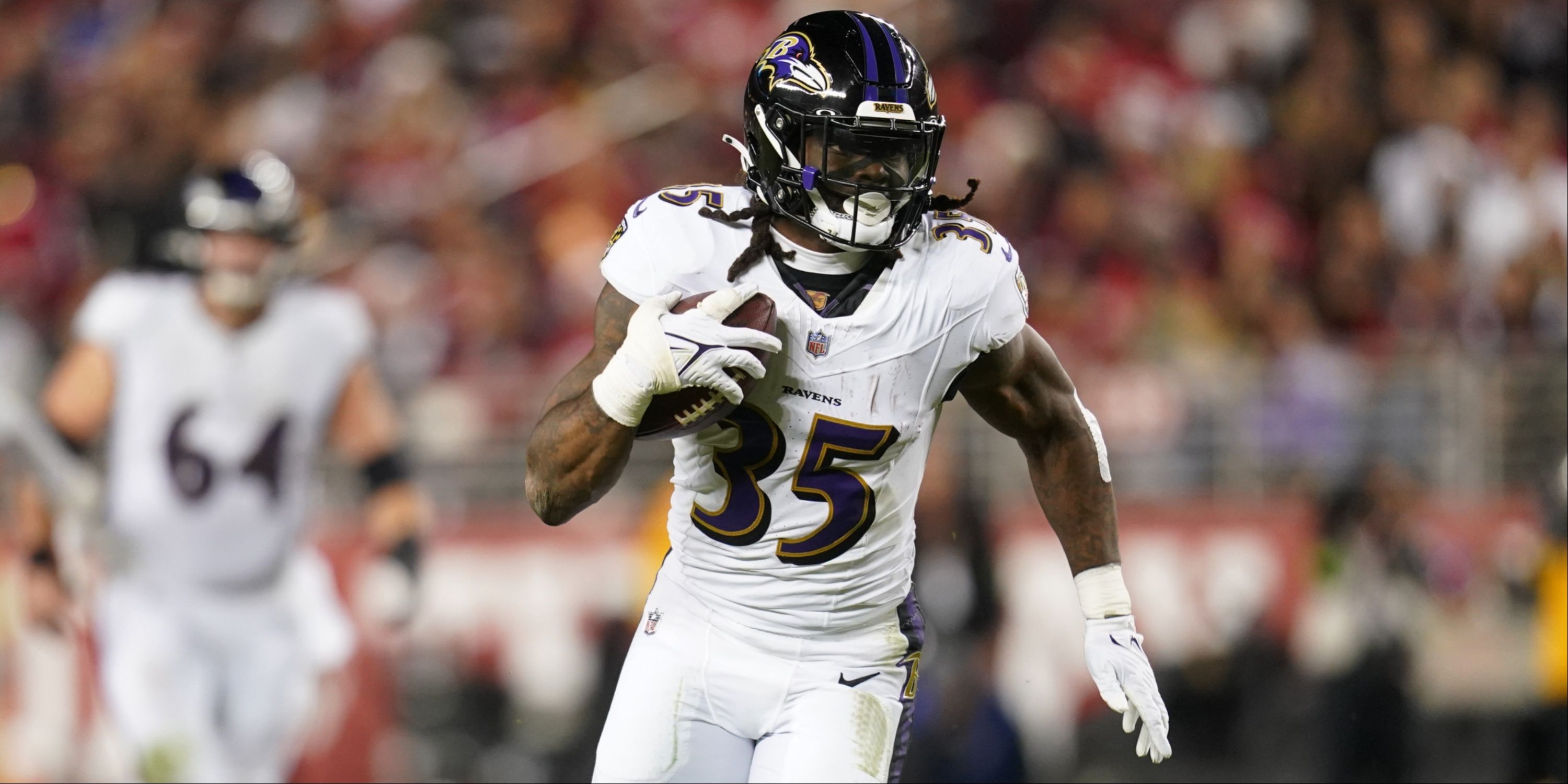 New Los Angeles Chargers RB Gus Edwards