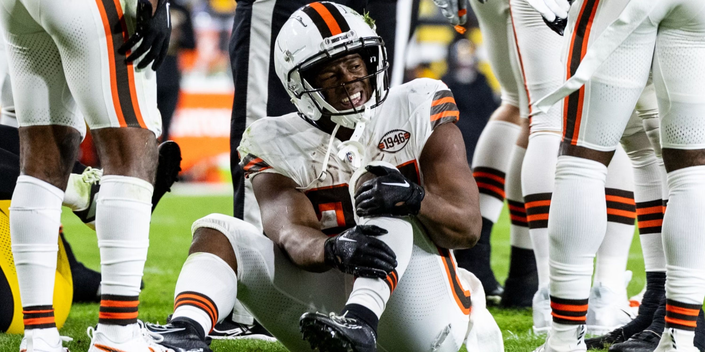 Browns To Be 'Conservative' With Star RB Nick Chubb's Injury Recovery