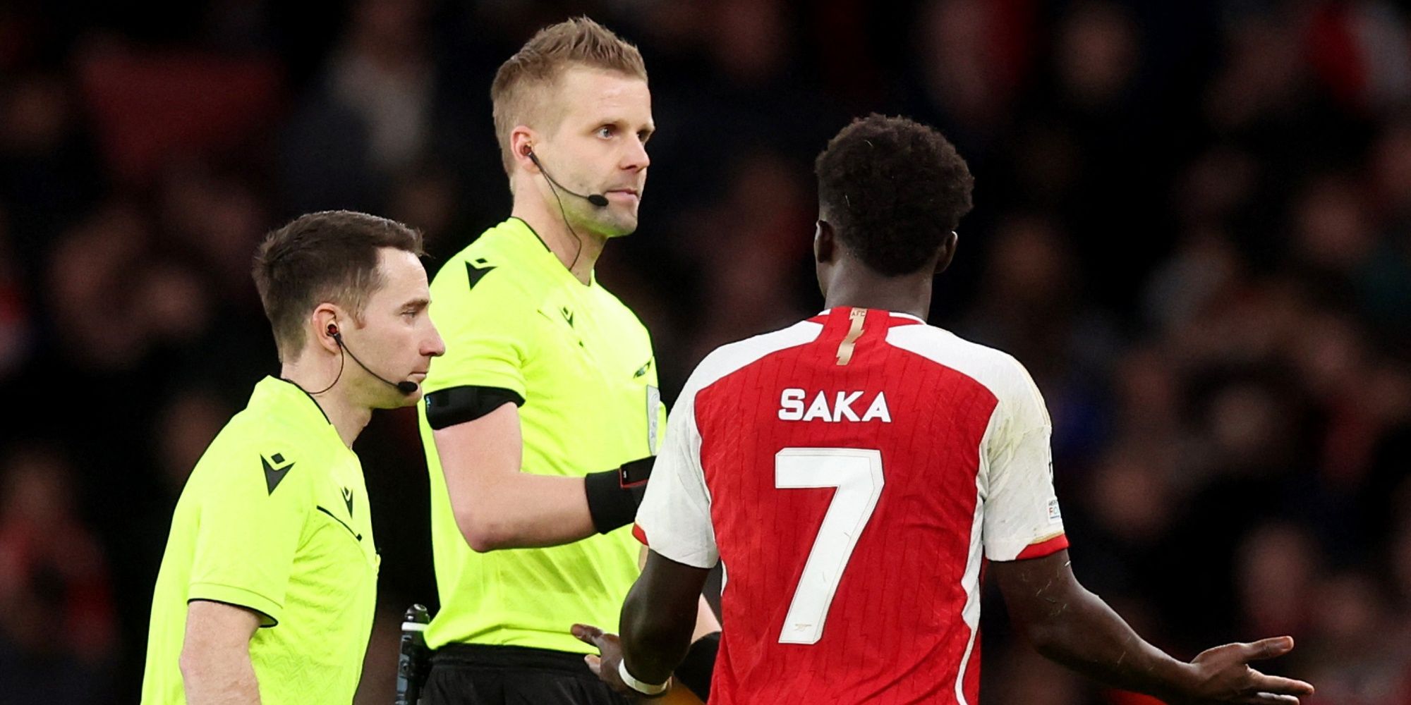 Bukayo Saka fuming with referee after Arsenal vs Bayern Munich