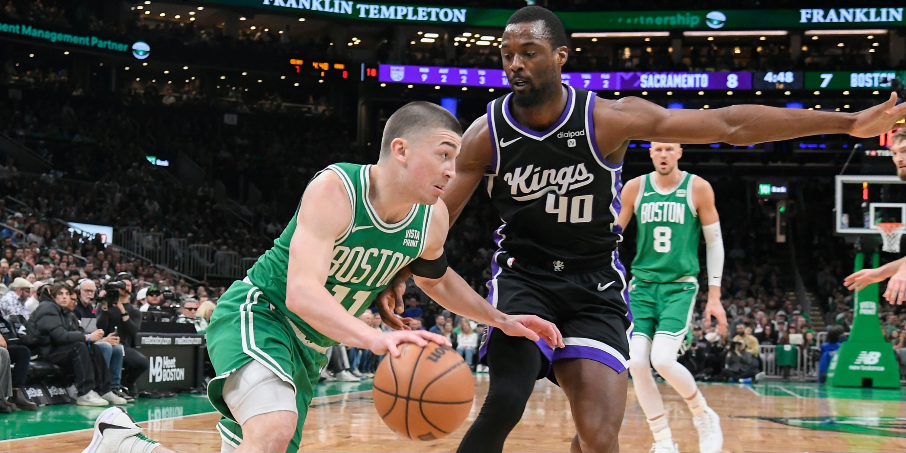 Kings vs. Celtics -- Harrison Barnes defends