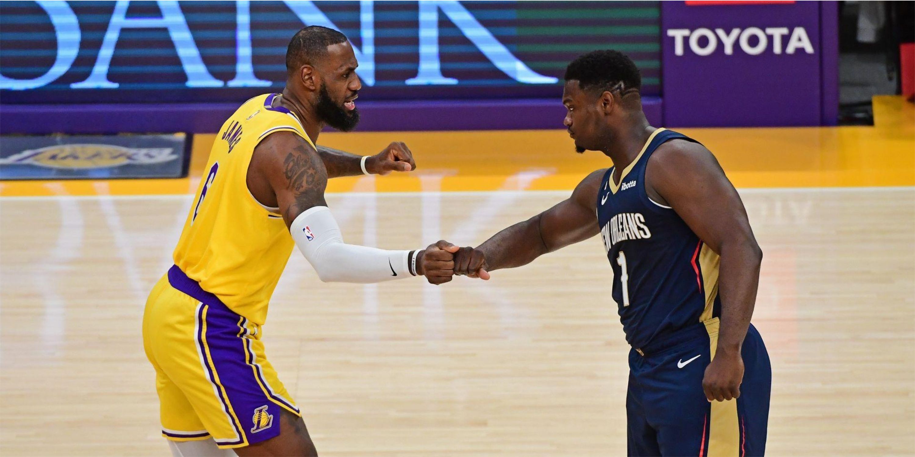 LeBron James Zion Williamson Los Angeles Lakers New Orleans Pelicans