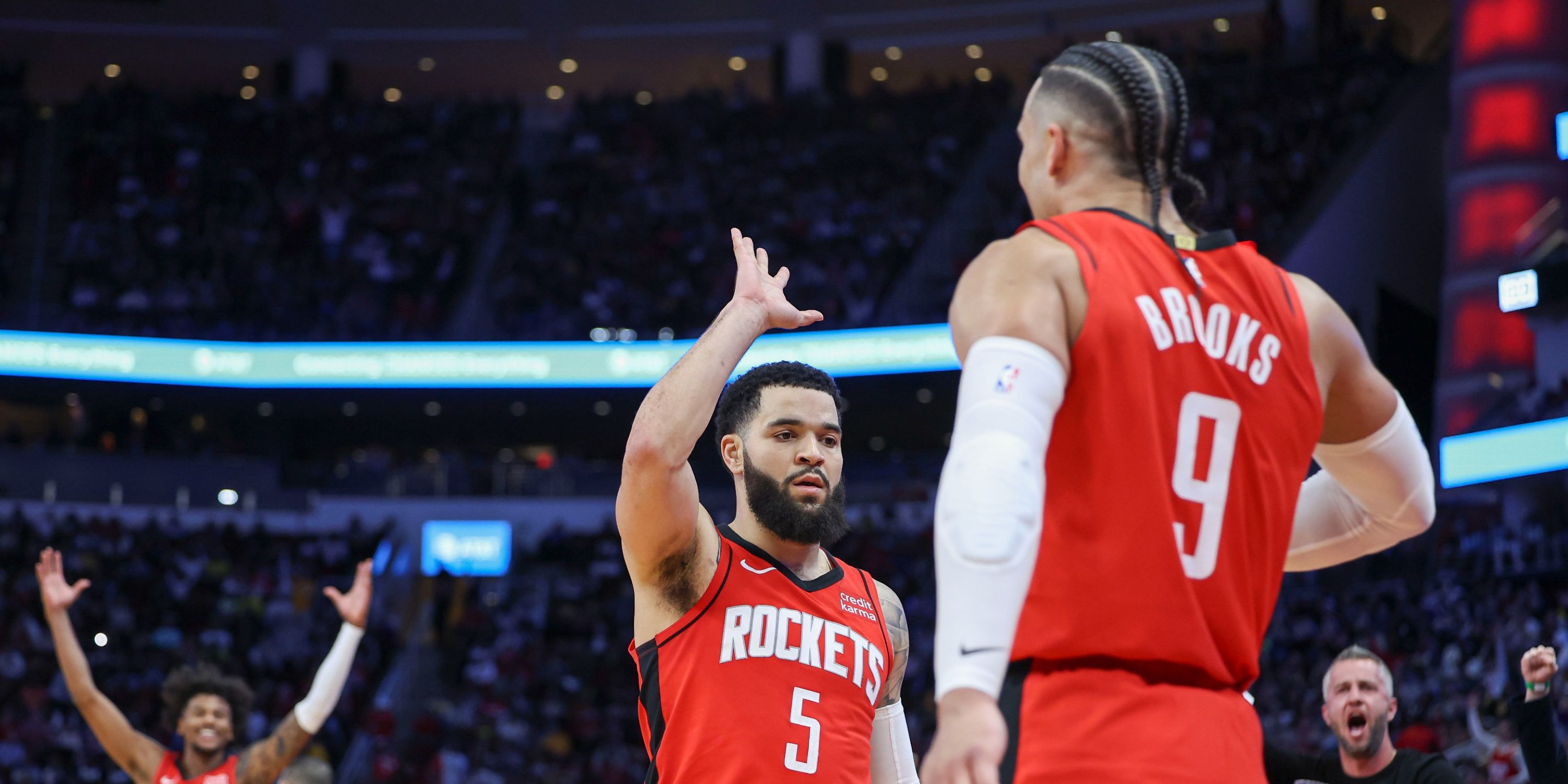 VanVleet-Brooks-Rockets