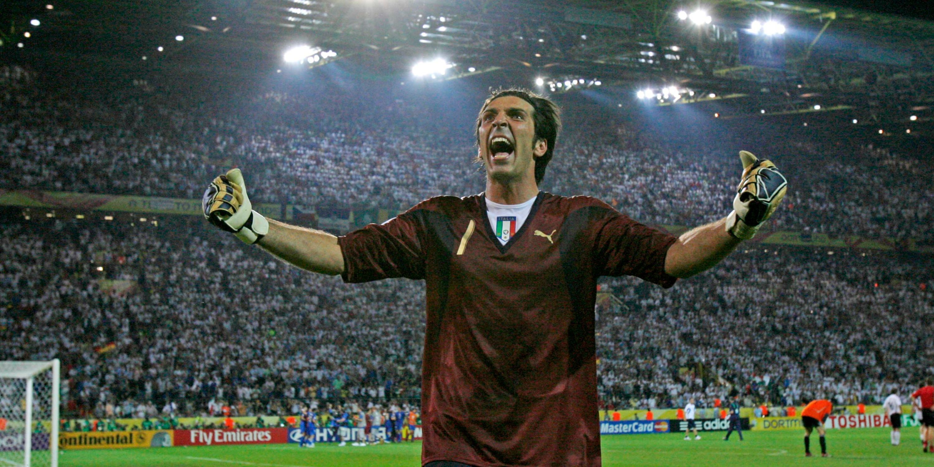 Italy goalkeeper Gianluigi Buffon celebrating