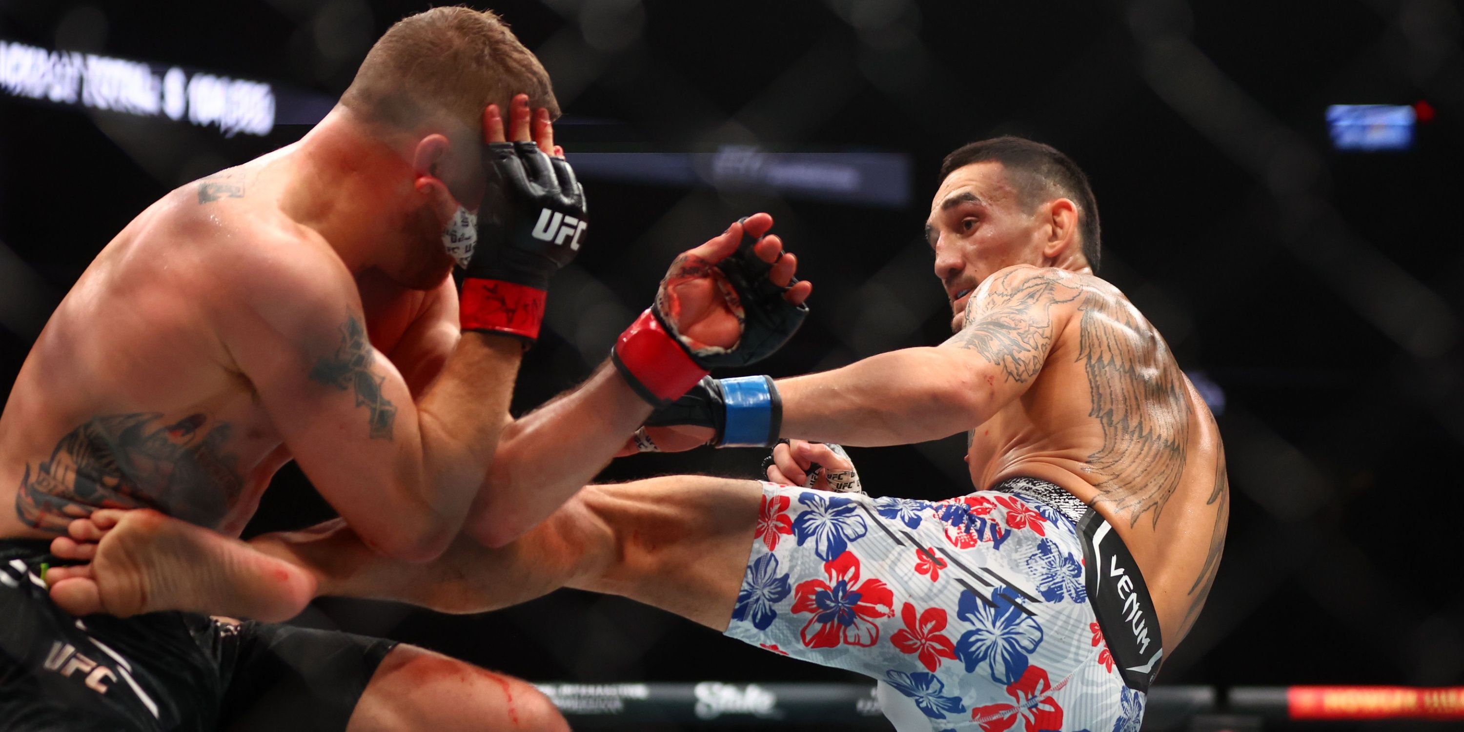 UFC Release Mic'd Up Footage of Ref Reacting to Holloway's KO of Gaethje