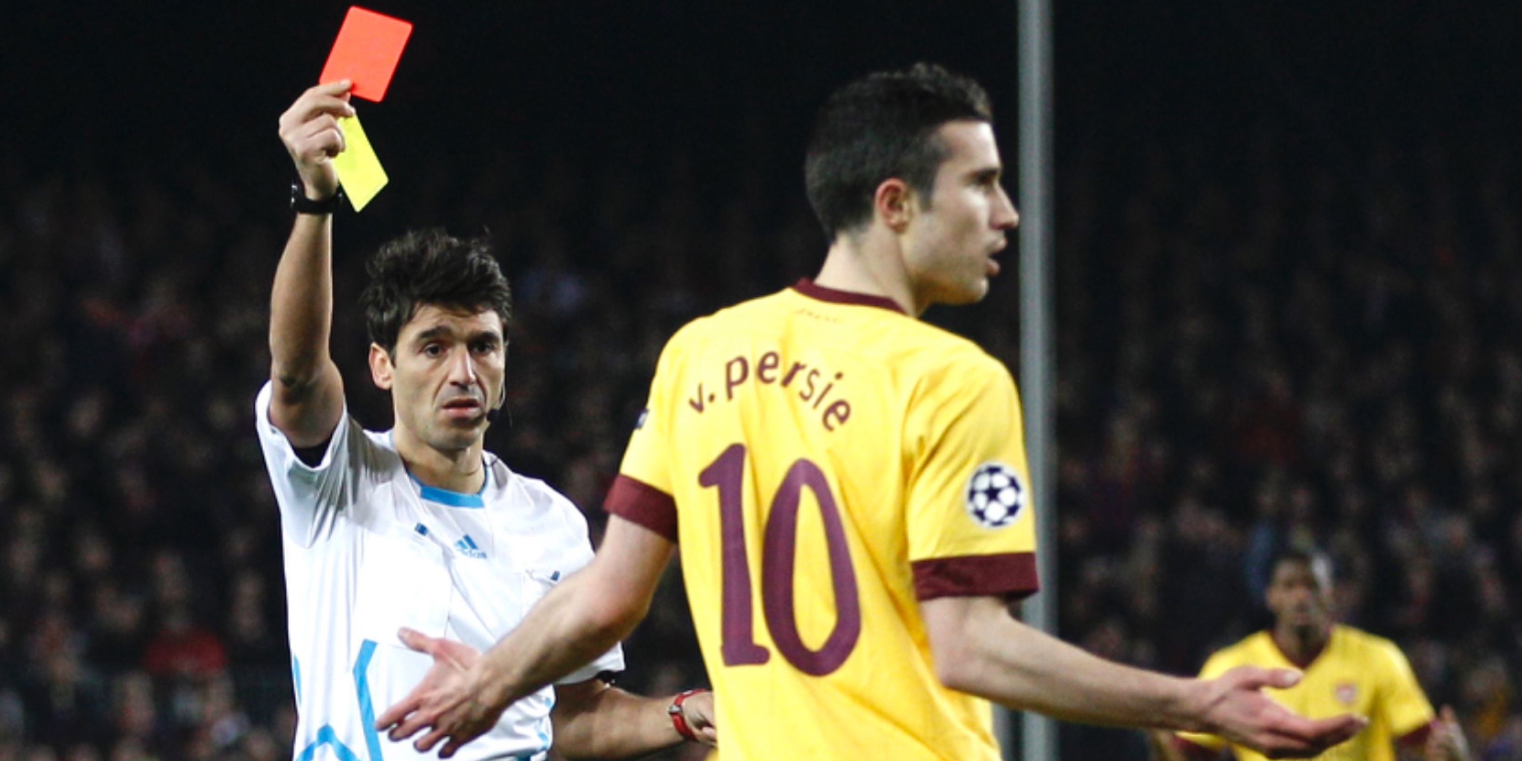 Robin van Persie’s Controversial Red Card for Arsenal vs Barcelona Remembered