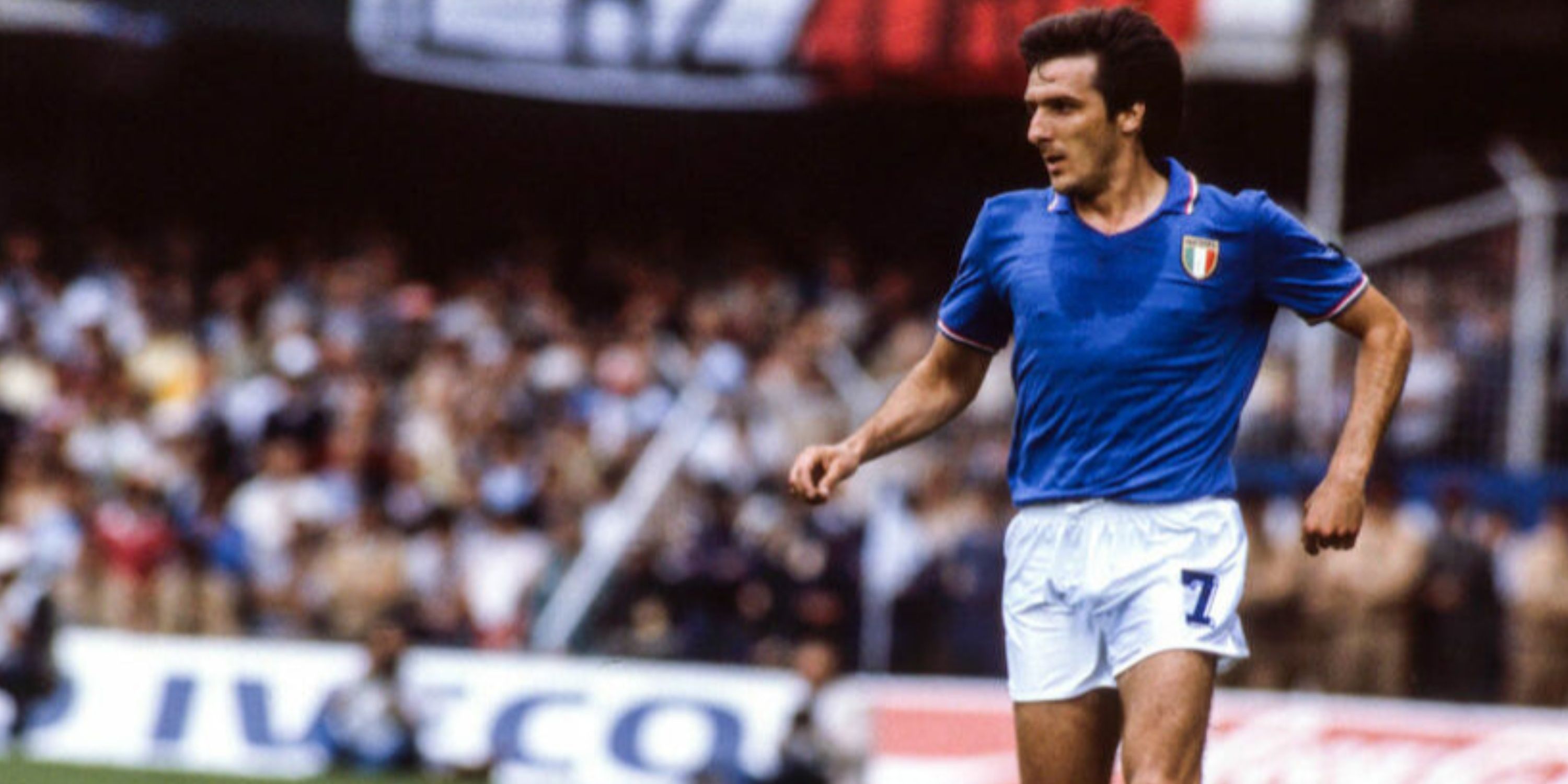 10 Greatest Italian Defenders in Football History [Ranked]