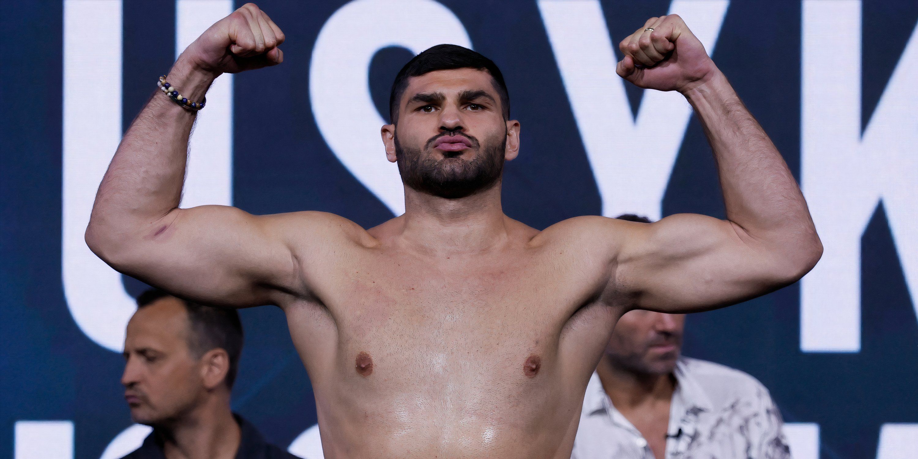 Hrgovic poses at a weigh-in