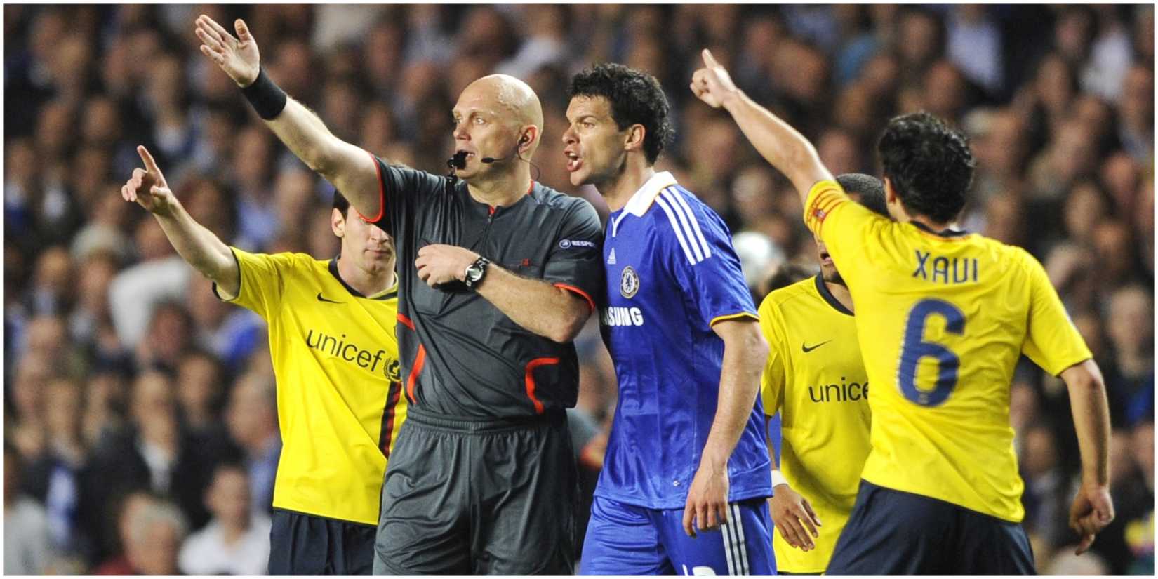 Tom Henning Ovrebo during Chelsea vs Barcelona in 2009