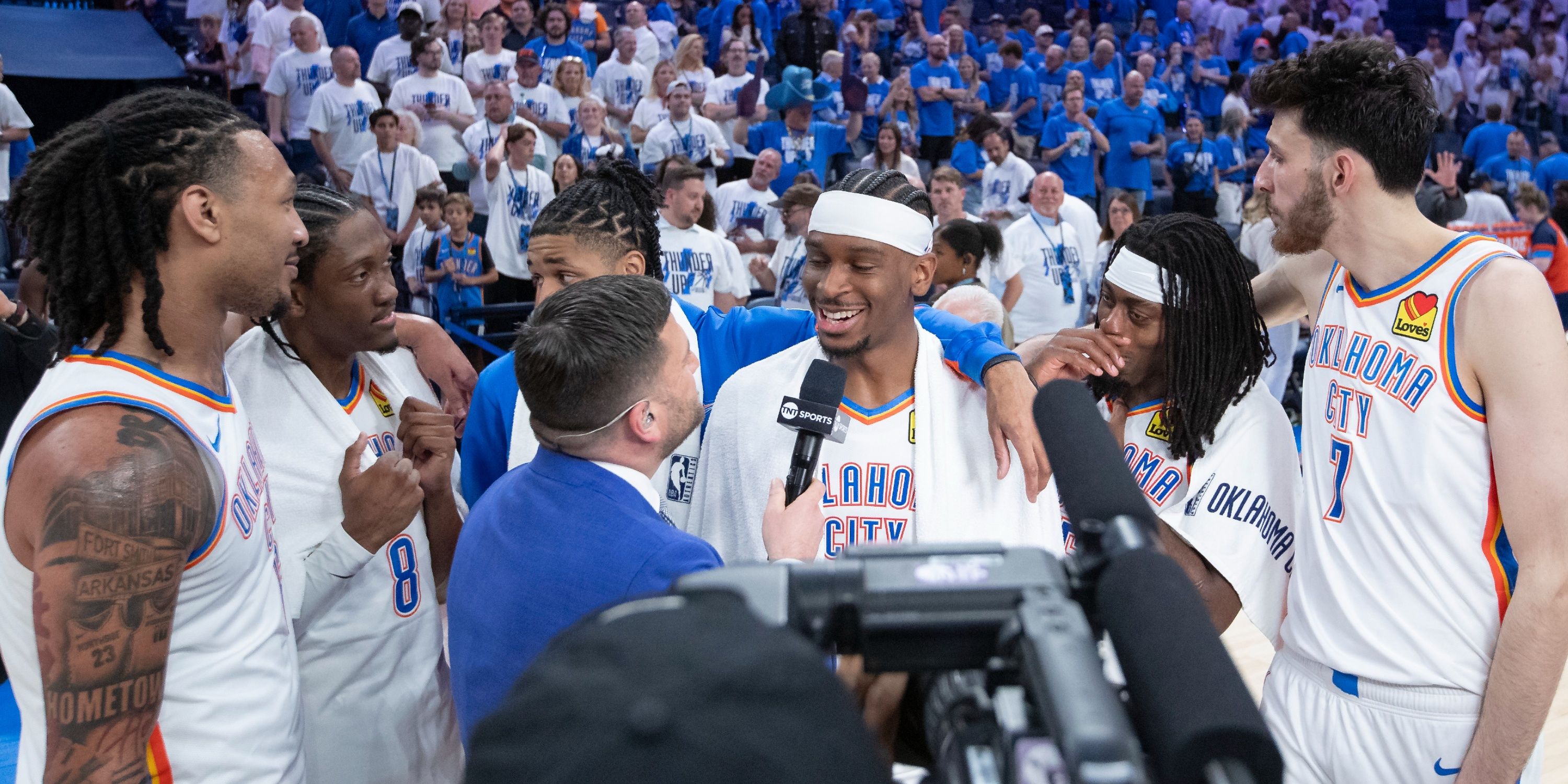 Thunder team photo