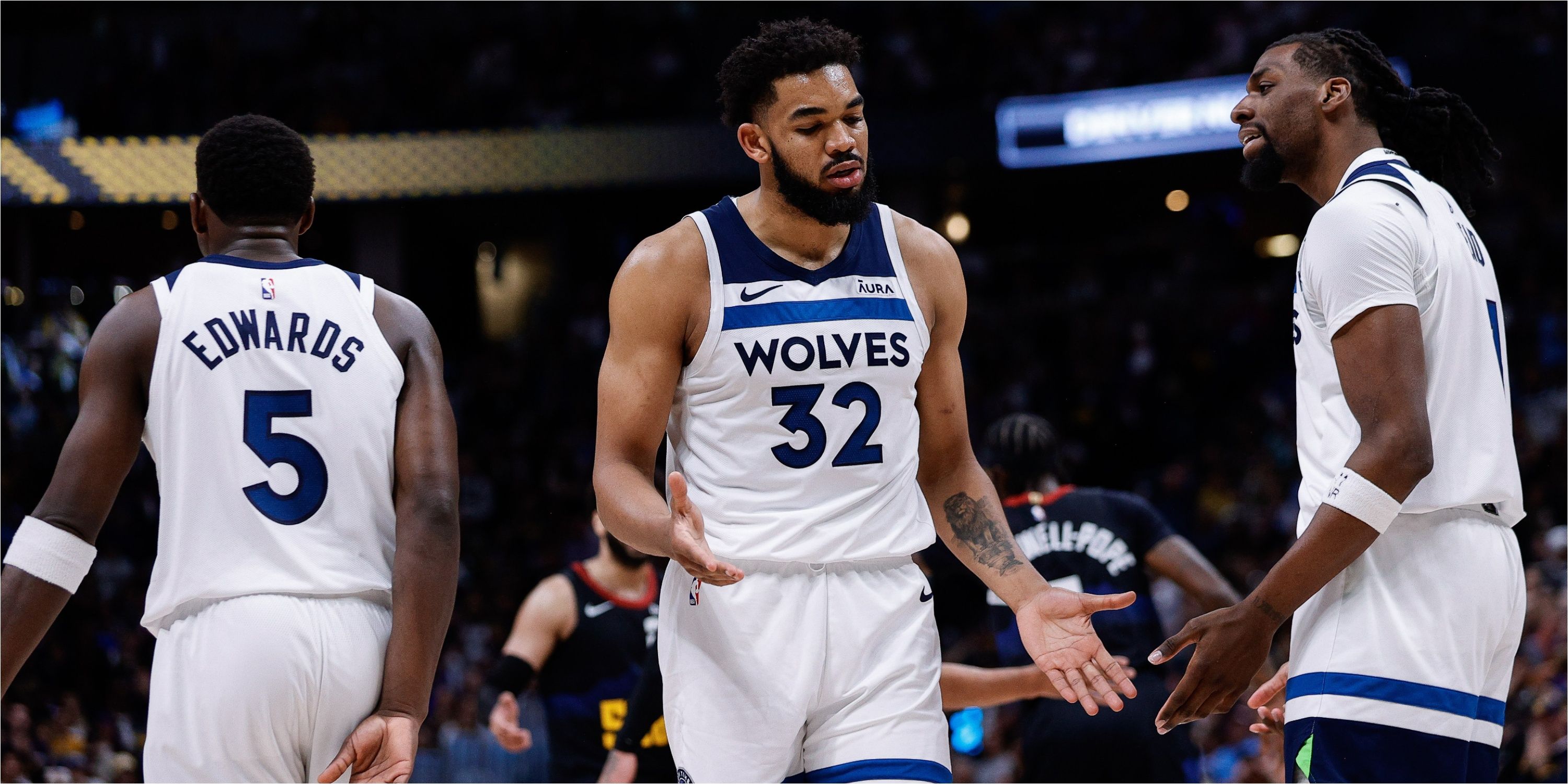 Timberwolves players react to play