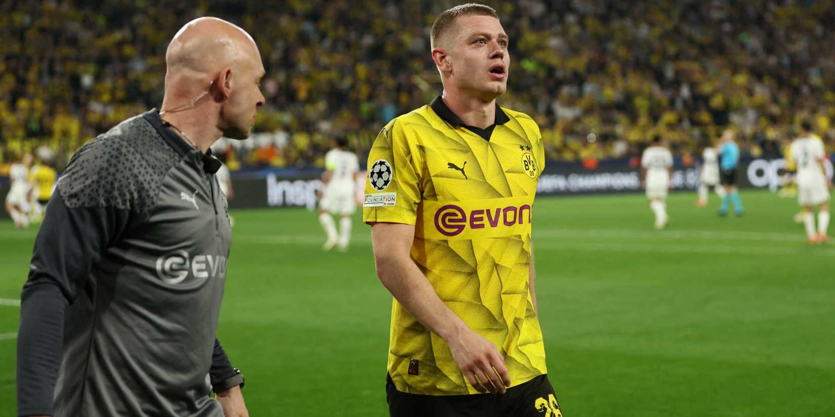 Borussia Dortmund's Julian Ryerson