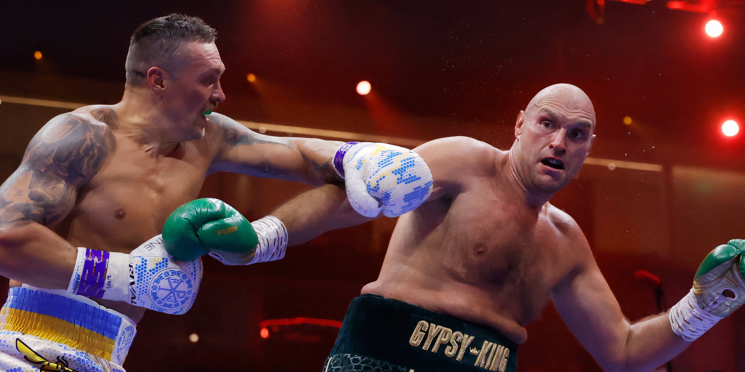 Oleksandr Usyk fires a punch at Tyson Fury