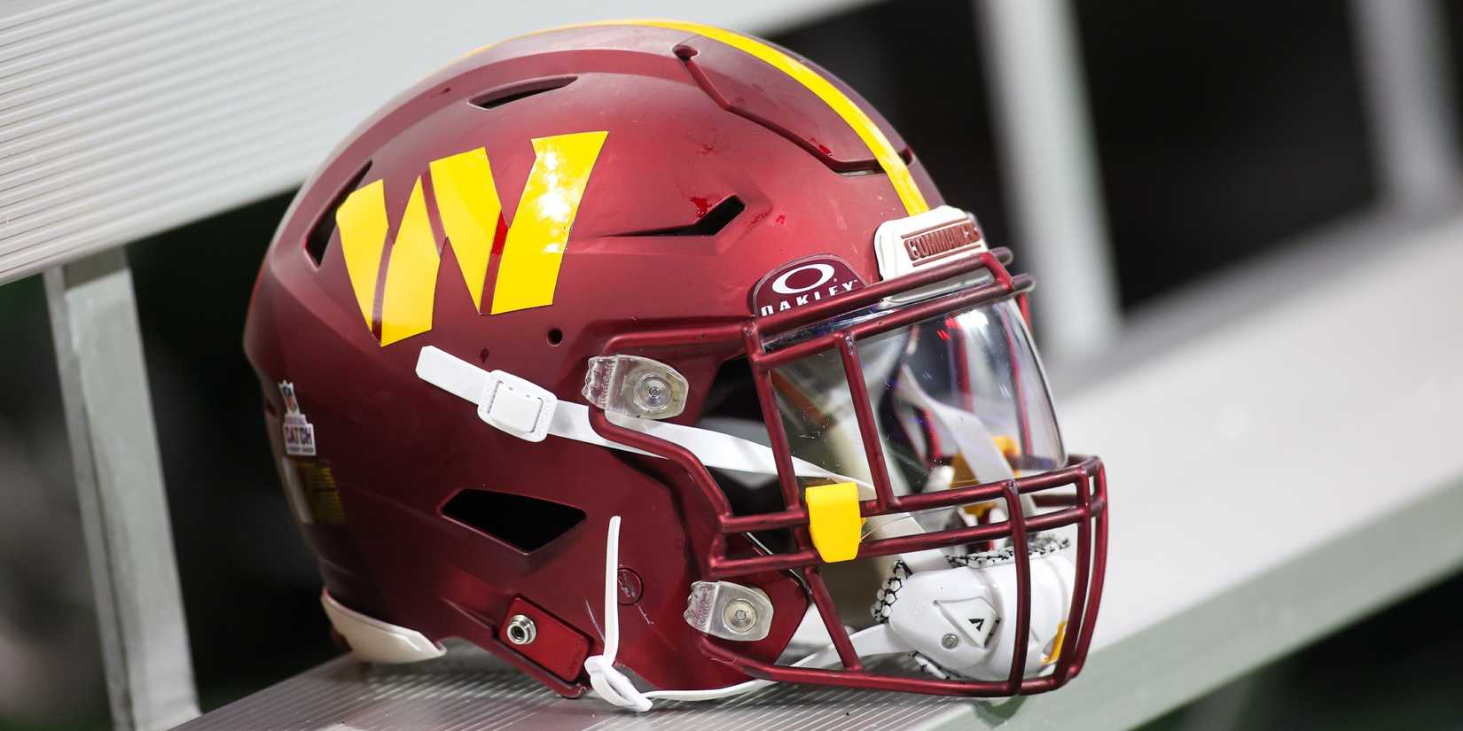 The 10 Worst NFL Helmets Ever