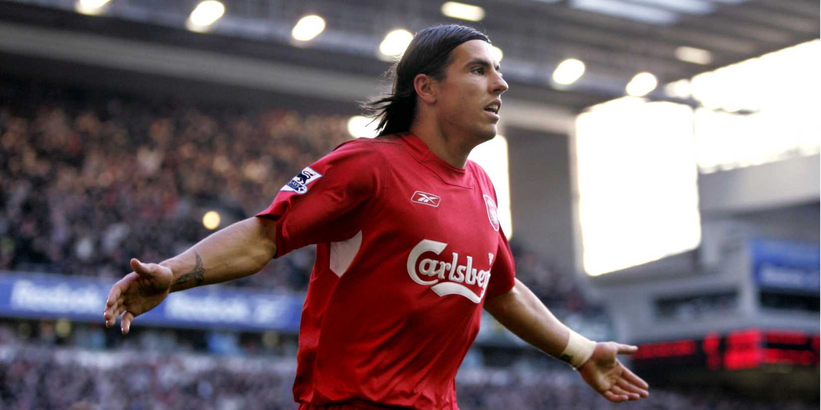Milan Baros scores for Liverpool