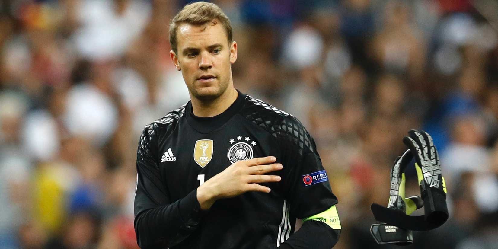 Philipp Lahm Claims Manuel Neuer Deserved A Ballon D Or philipp-lahm-claims-manuel-neuer-deserved-a-ballon-d-or