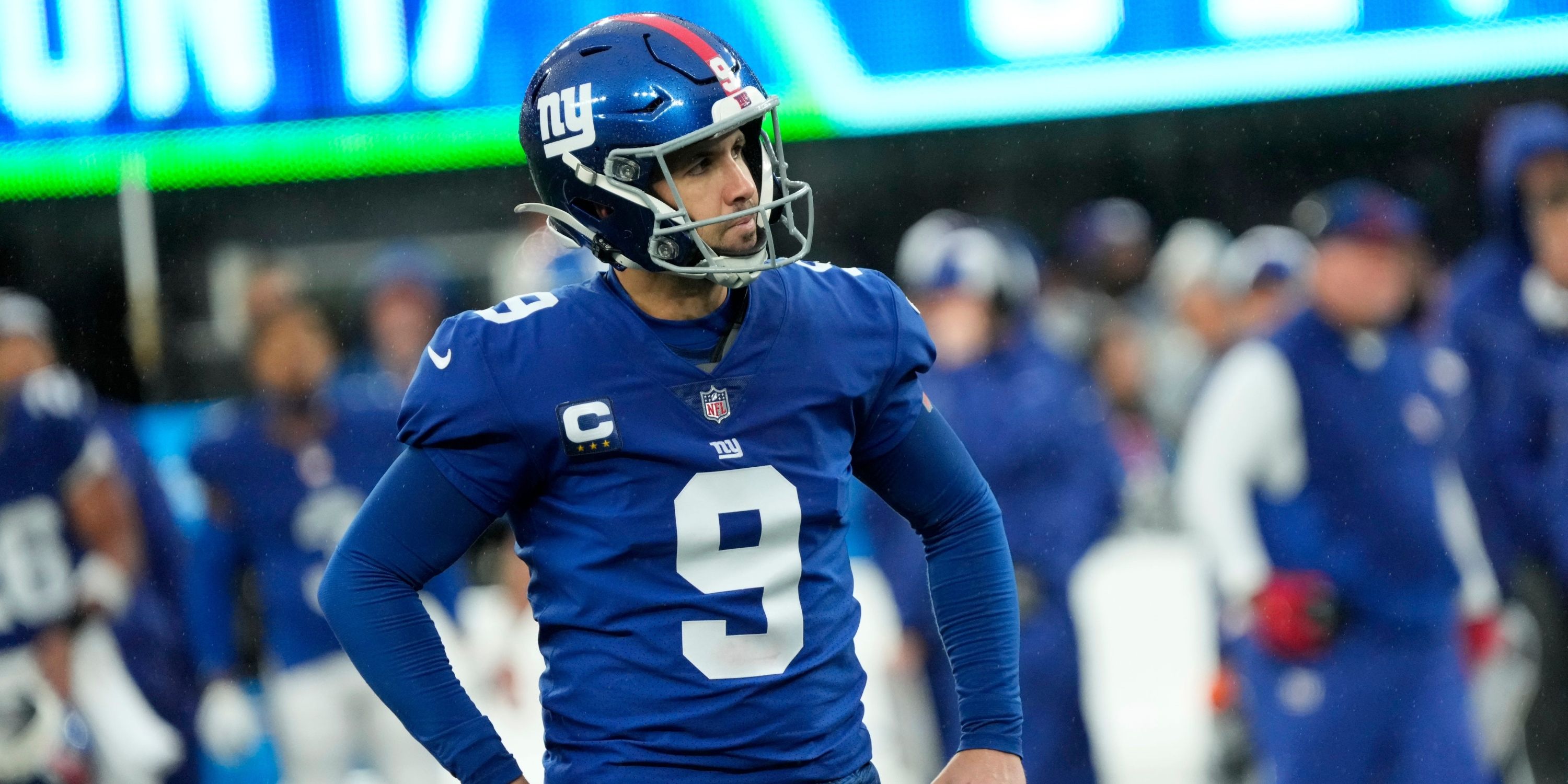 10 NFL Players Who Are Born Outside the United States