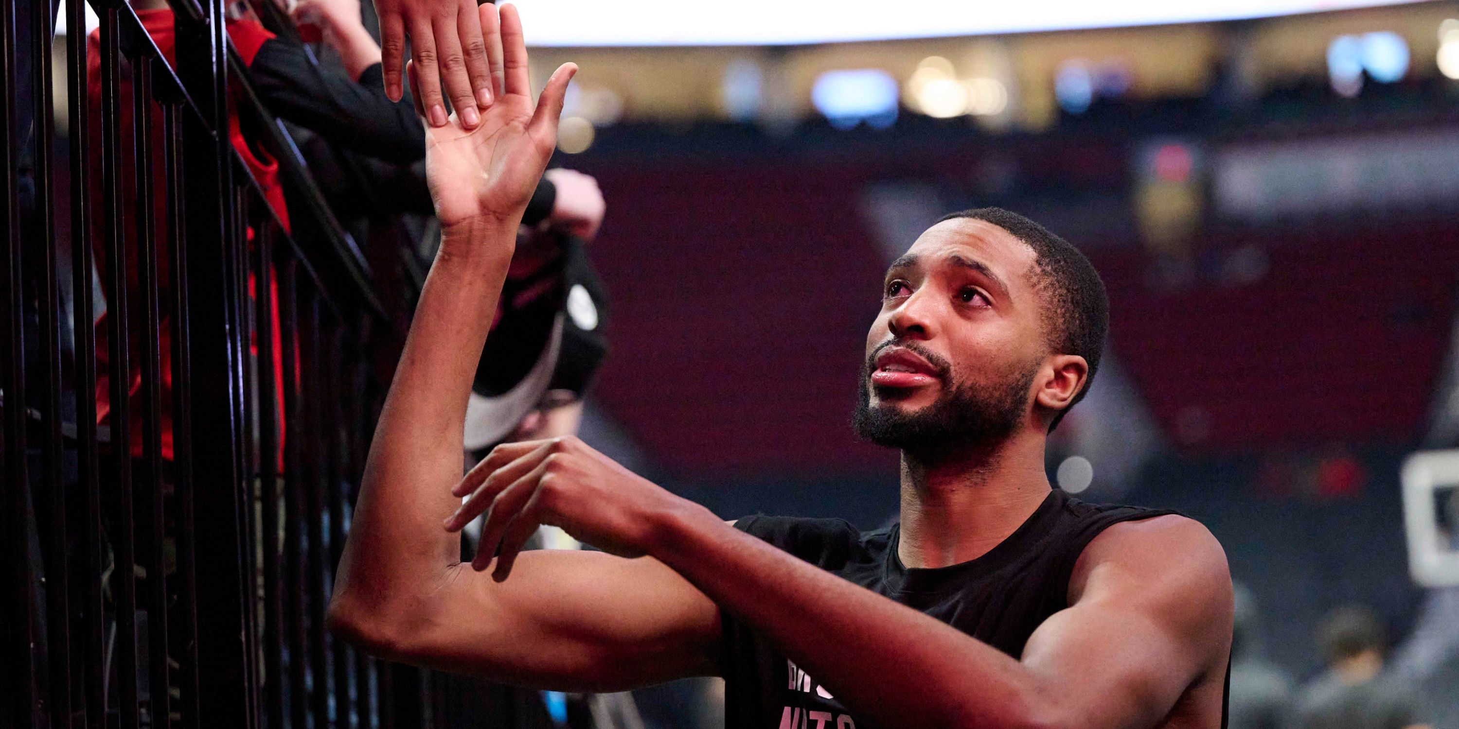 Vibrant Philly’s Mikal Bridges Is In His Second Nba Finals. His Grit Comes From His Mom, Who Raised Him As A Single Parent. View Art Vibrant Philly’s Mikal Bridges Is In His Second Nba Finals. His Grit Comes From His Mom, Who Raised Him As A Single Parent. View Art
