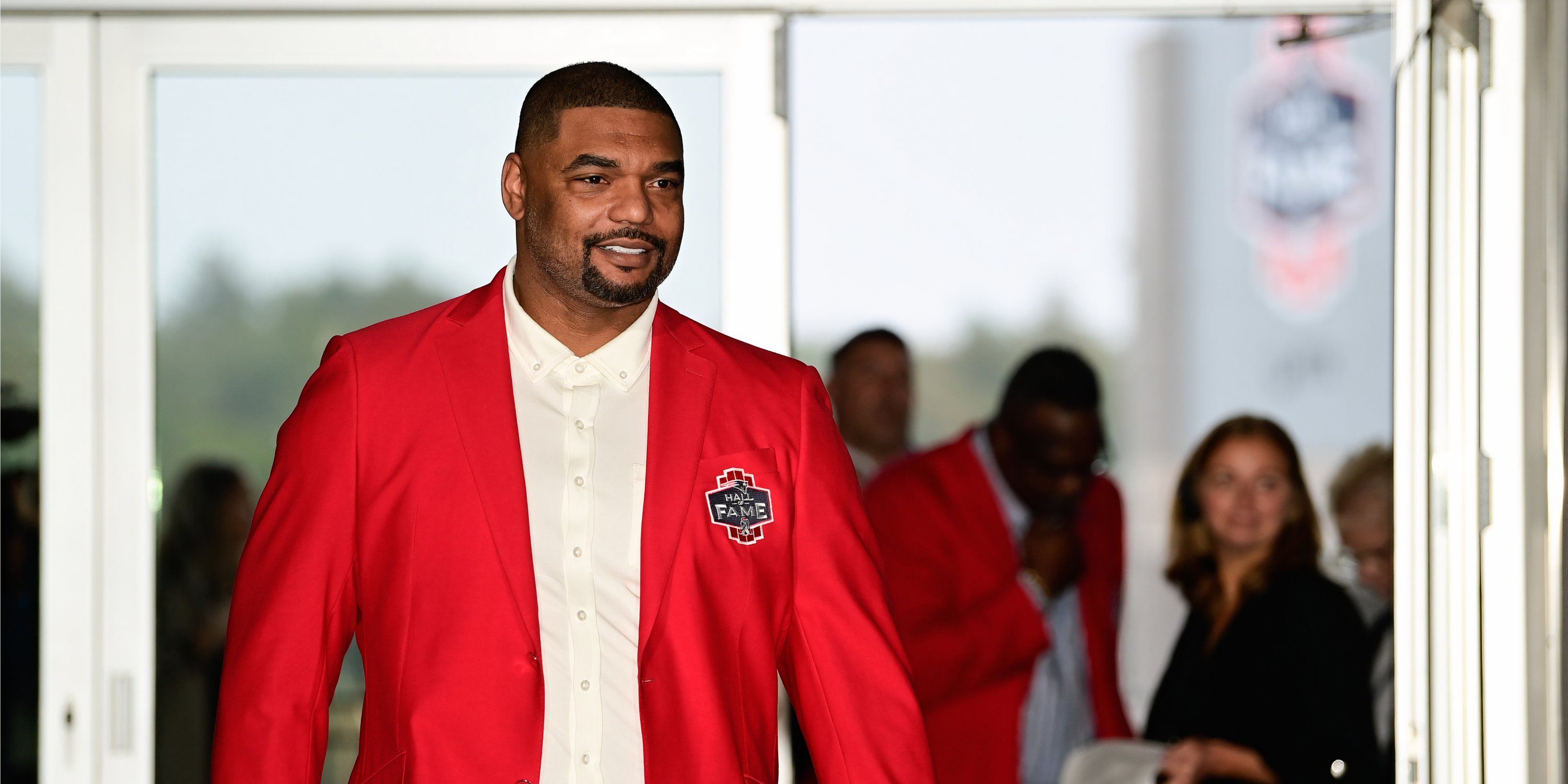 Ex-Patriot Richard Seymour to Purchase Raiders Ownership Stake