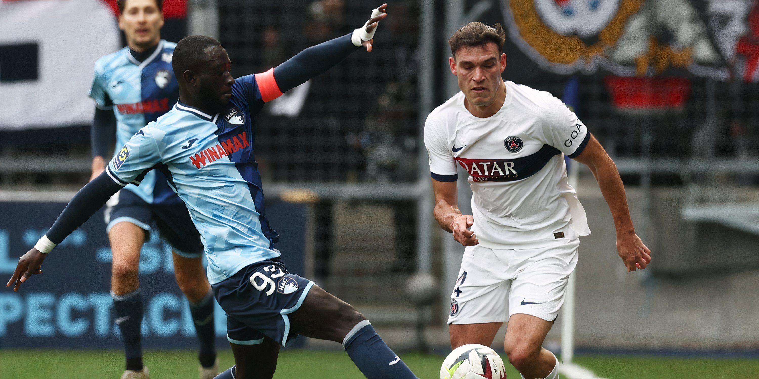 Paris Saint-Germain defensive midfielder Manuel Ugarte in action