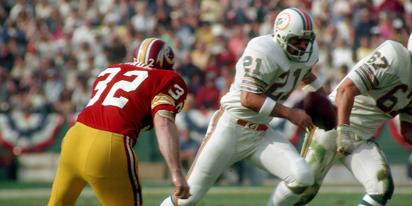 Ranking the Top 5 Miami Dolphins Running Backs of All Time