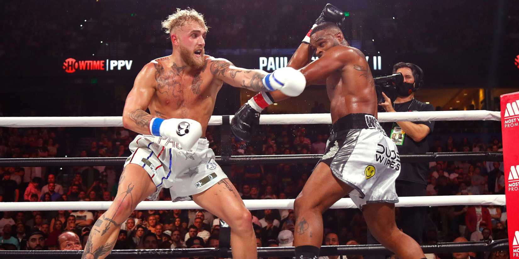 Jake Paul vs Tyron Woodley 2