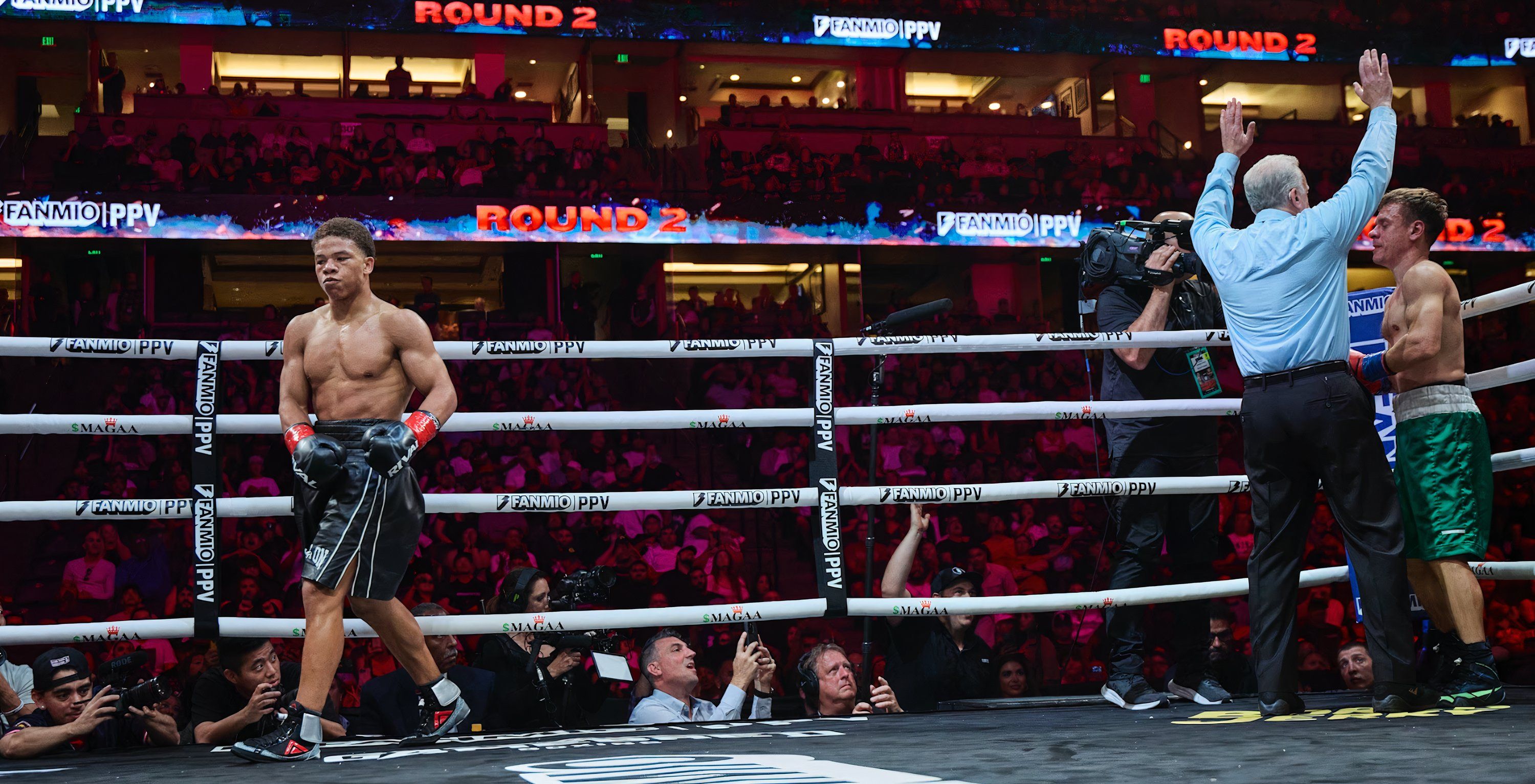 Floyd Mayweather's Youngest Protege Scores Another Thunderous Finish