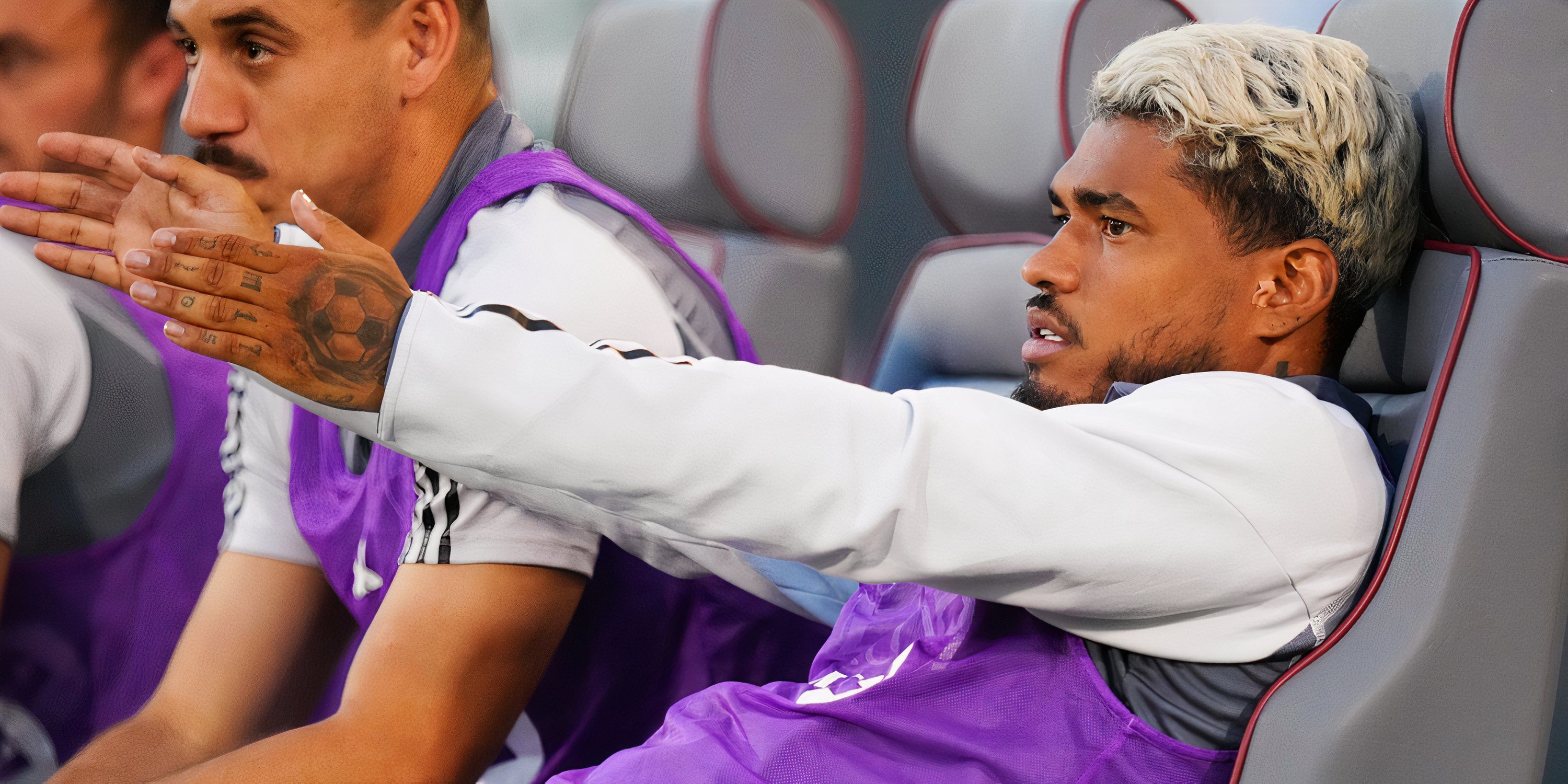 josef martinez cleats