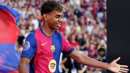 Lamine Yamal sporting Barcelona's 2024/25 kit