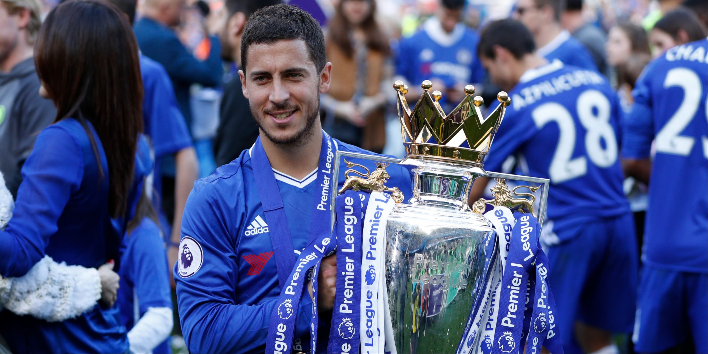 Eden Hazard with the Premier League trophy