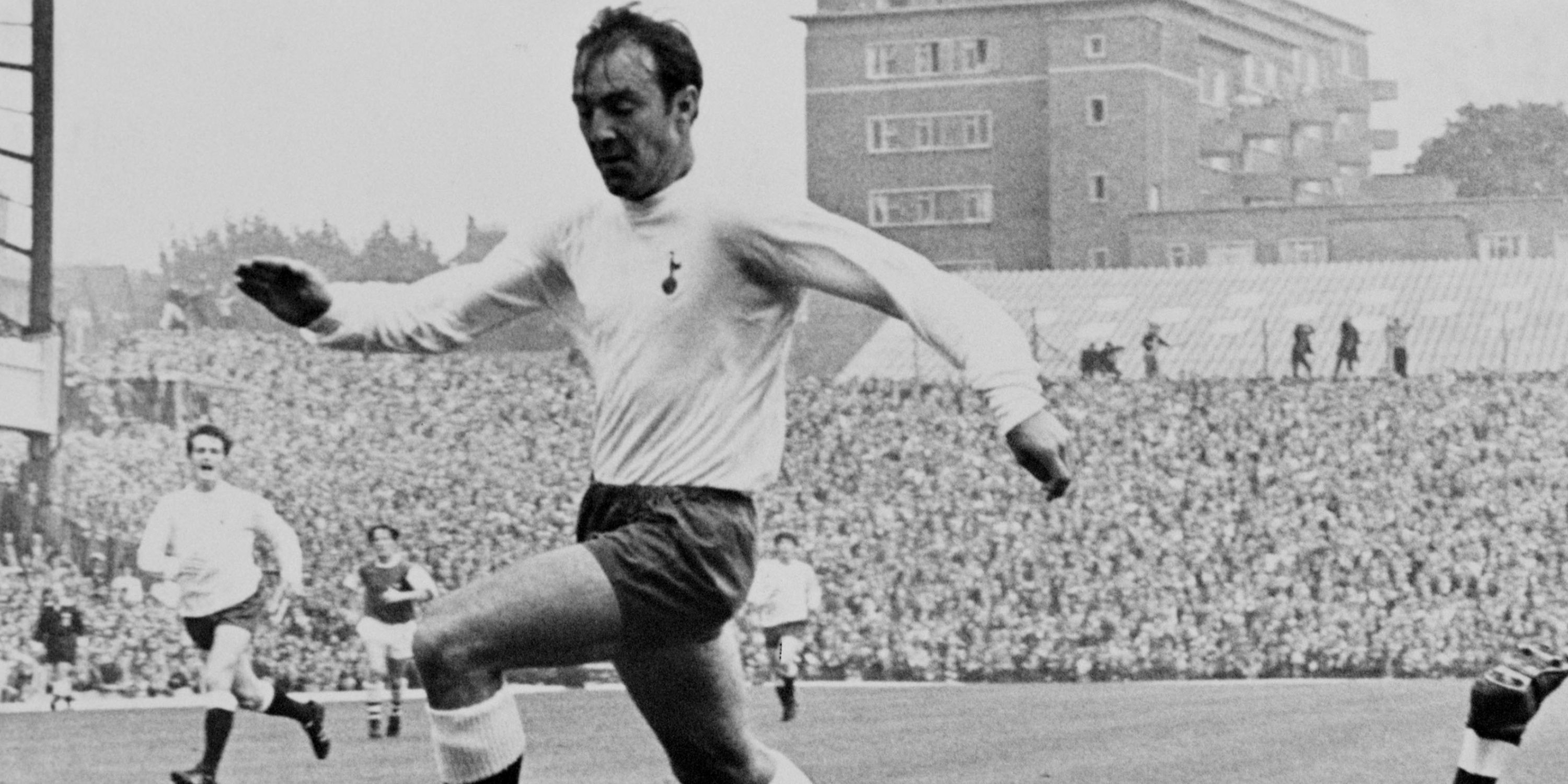 10 Best England Strikers in Football History (Ranked)