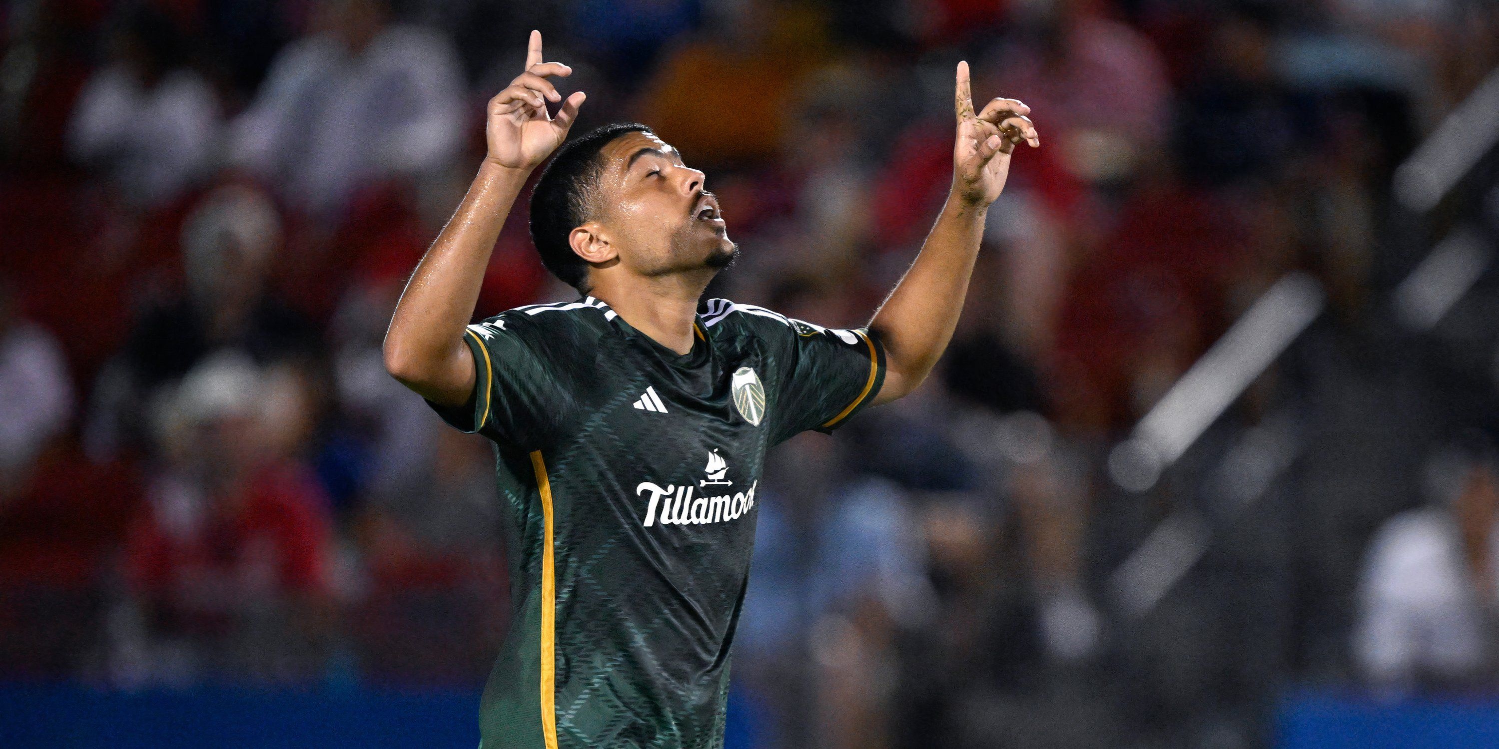 Portland Timbers midfielder Evander (10) celebrates after scoring a goal against FC Dallas during the second half at Toyota Stadium. Mandatory Credit- Jerome Miron-USA TODAY Sports