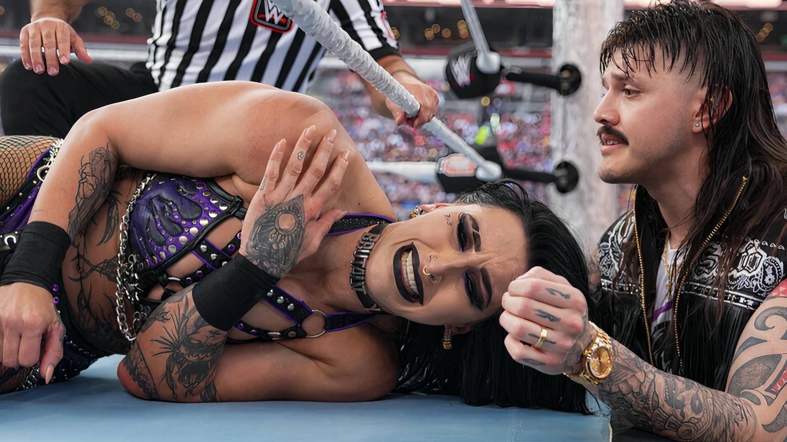 Rhea Ripley Popped Her Dislocated Shoulder Back In at WWE SummerSlam