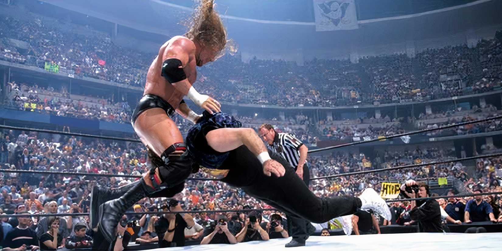 7 Highest Rated WWE SmackDown Episodes of All Time (Ranked)