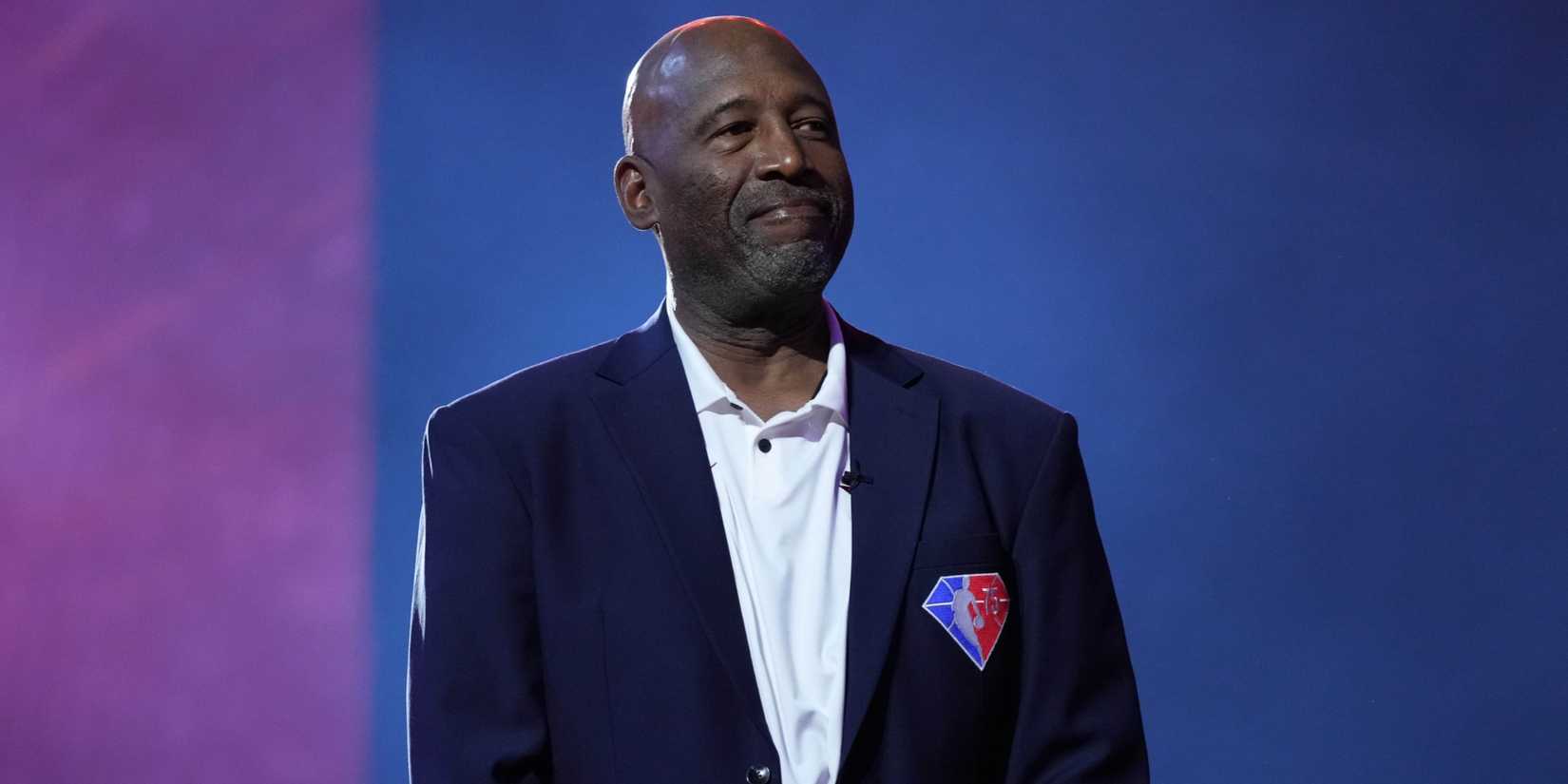 Michael Jordan Named His Dream NBA Pickup Team - He Said It's Unbeatable