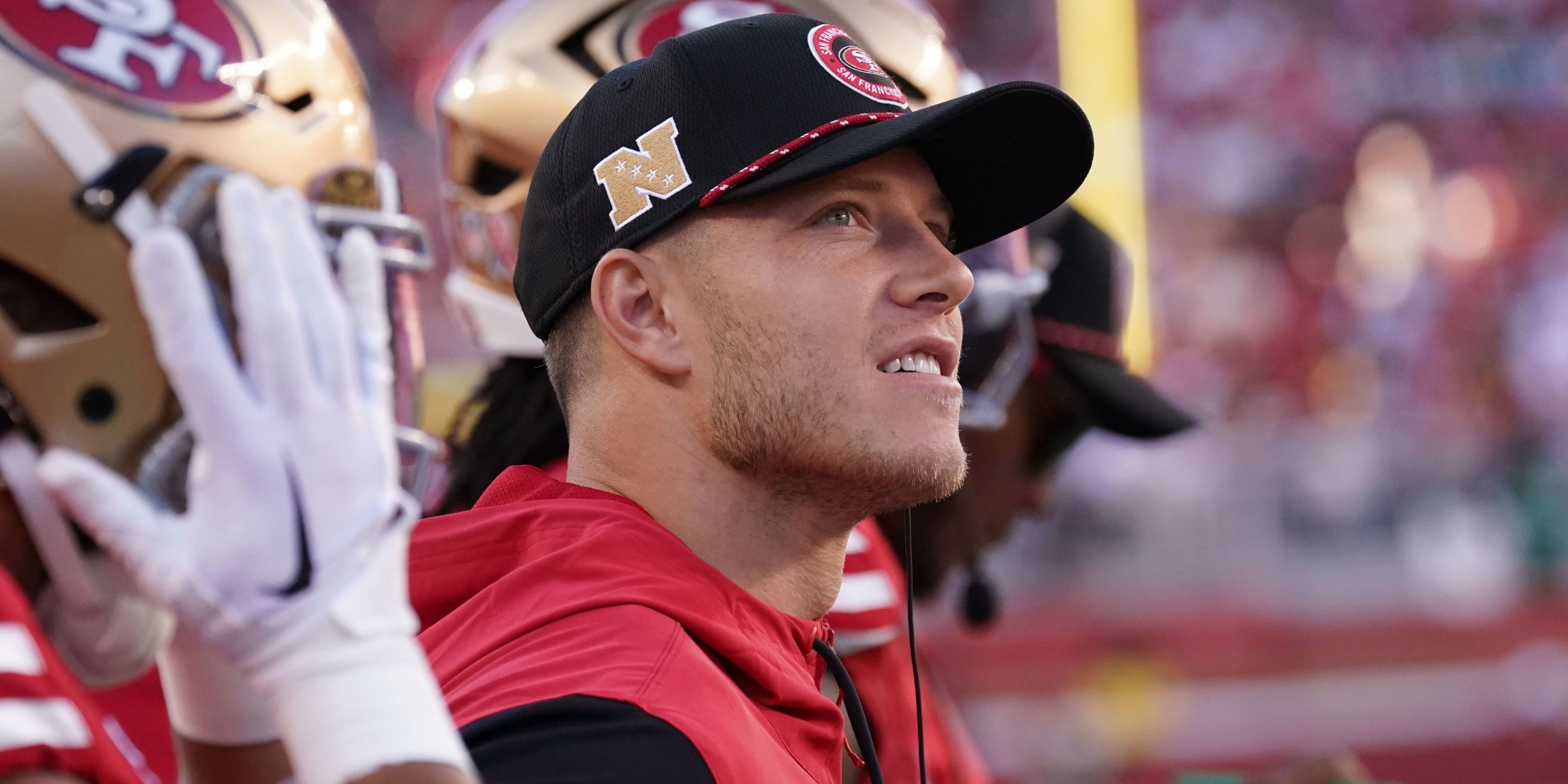 49ers RB Christian McCaffrey on the sideline