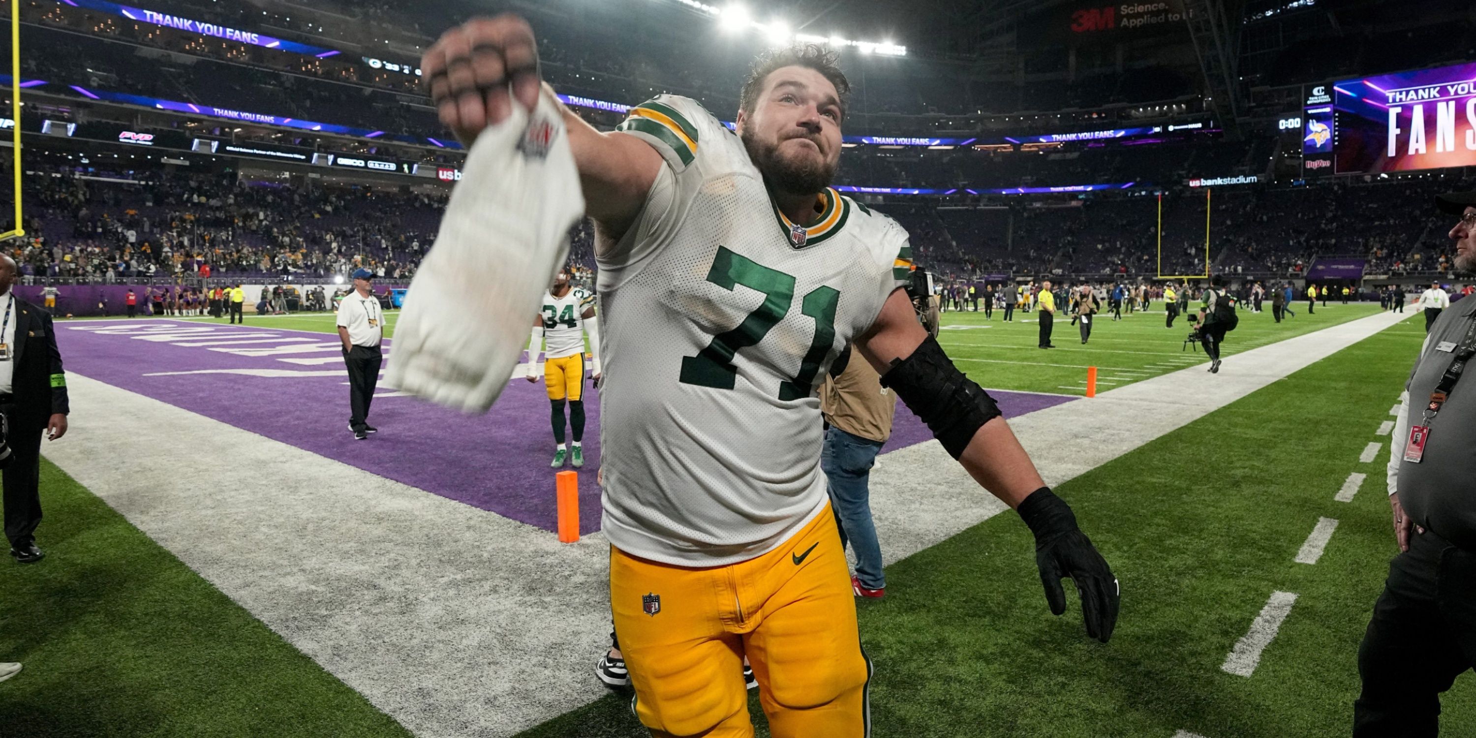 NFL Football Follies Week 2 Levis Strikes Again, Packers Center
