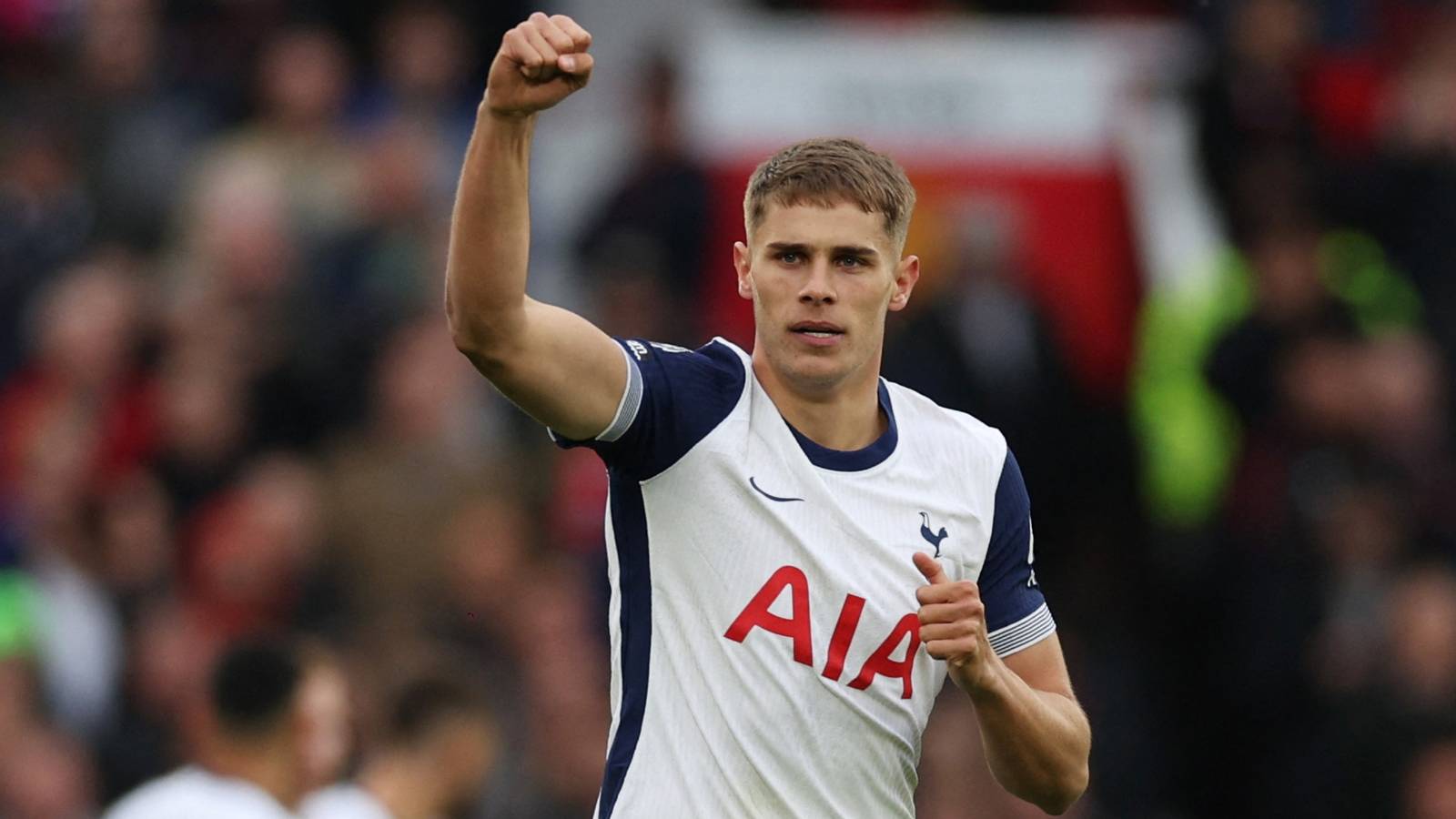 Fabrizio Romano Issues Micky Van De Ven Tottenham To Man Utd Transfer Update - GiveMeSport