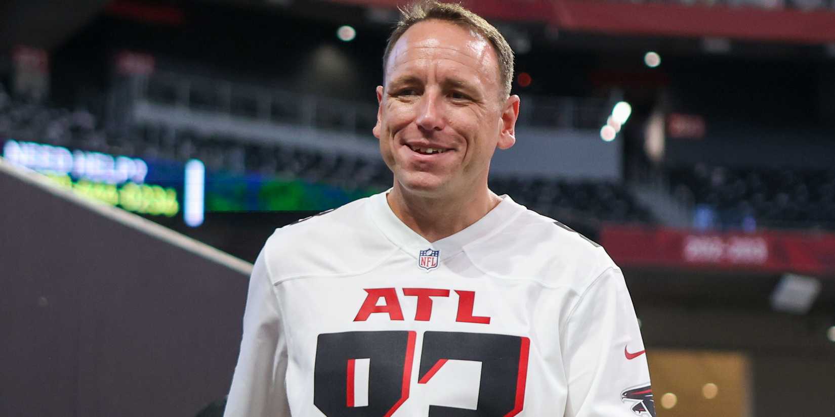 NFL Week 3 Celebrity Lineup: A Who's Who of NFL Fans