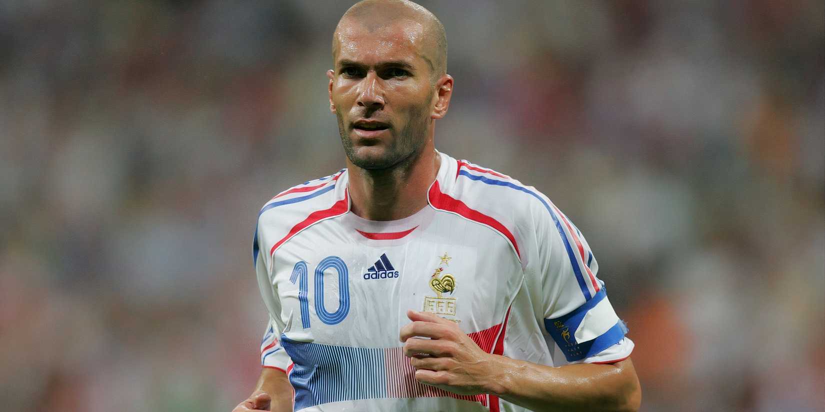 Zinedine Zidane captaining France at the 2006 World Cup.