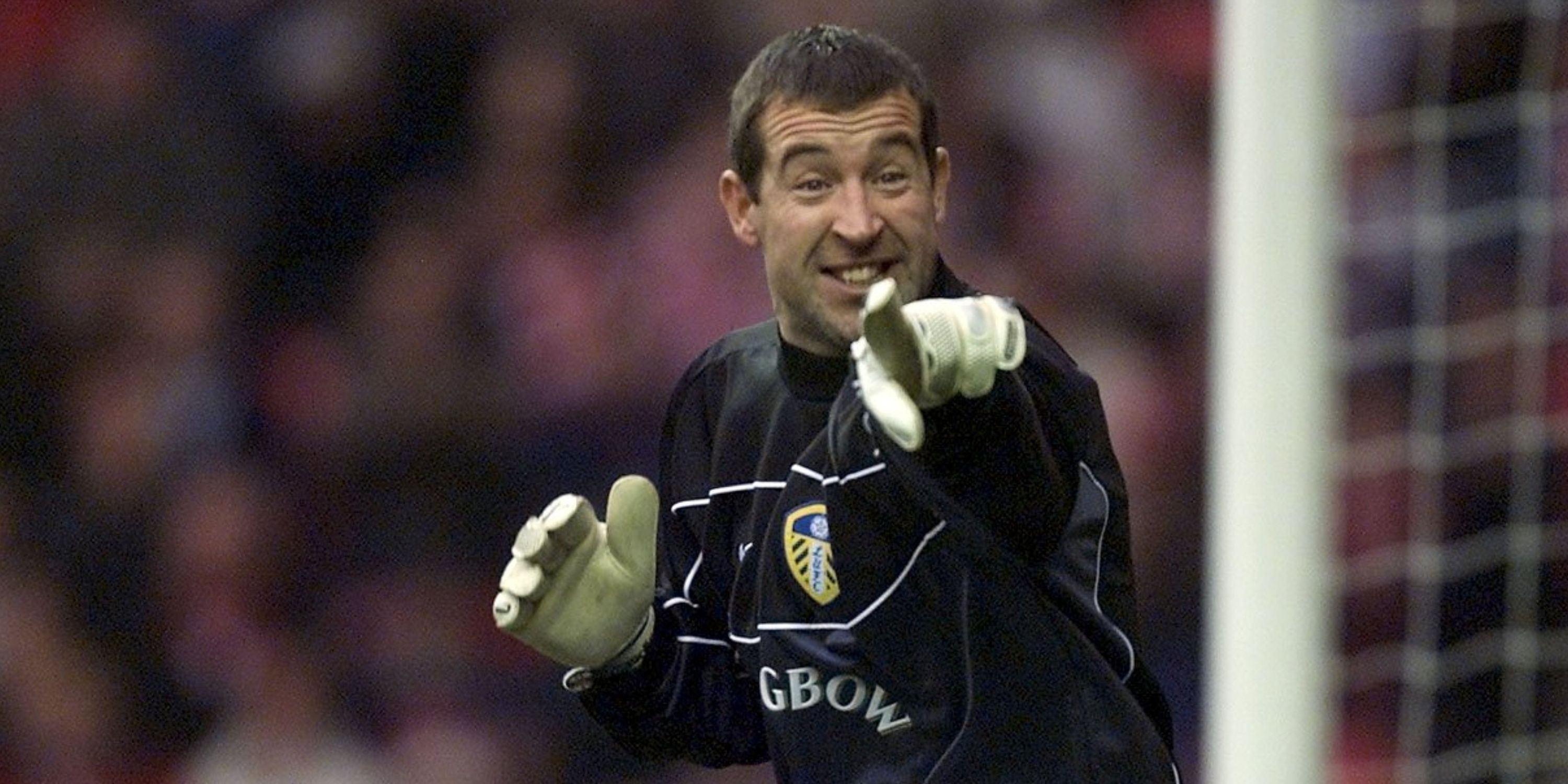 Nigel Martyn in action for Leeds