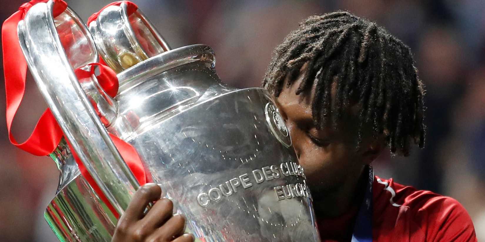 Why James Blunt Might Have to Legally Change His Name to ‘Divock Origi’