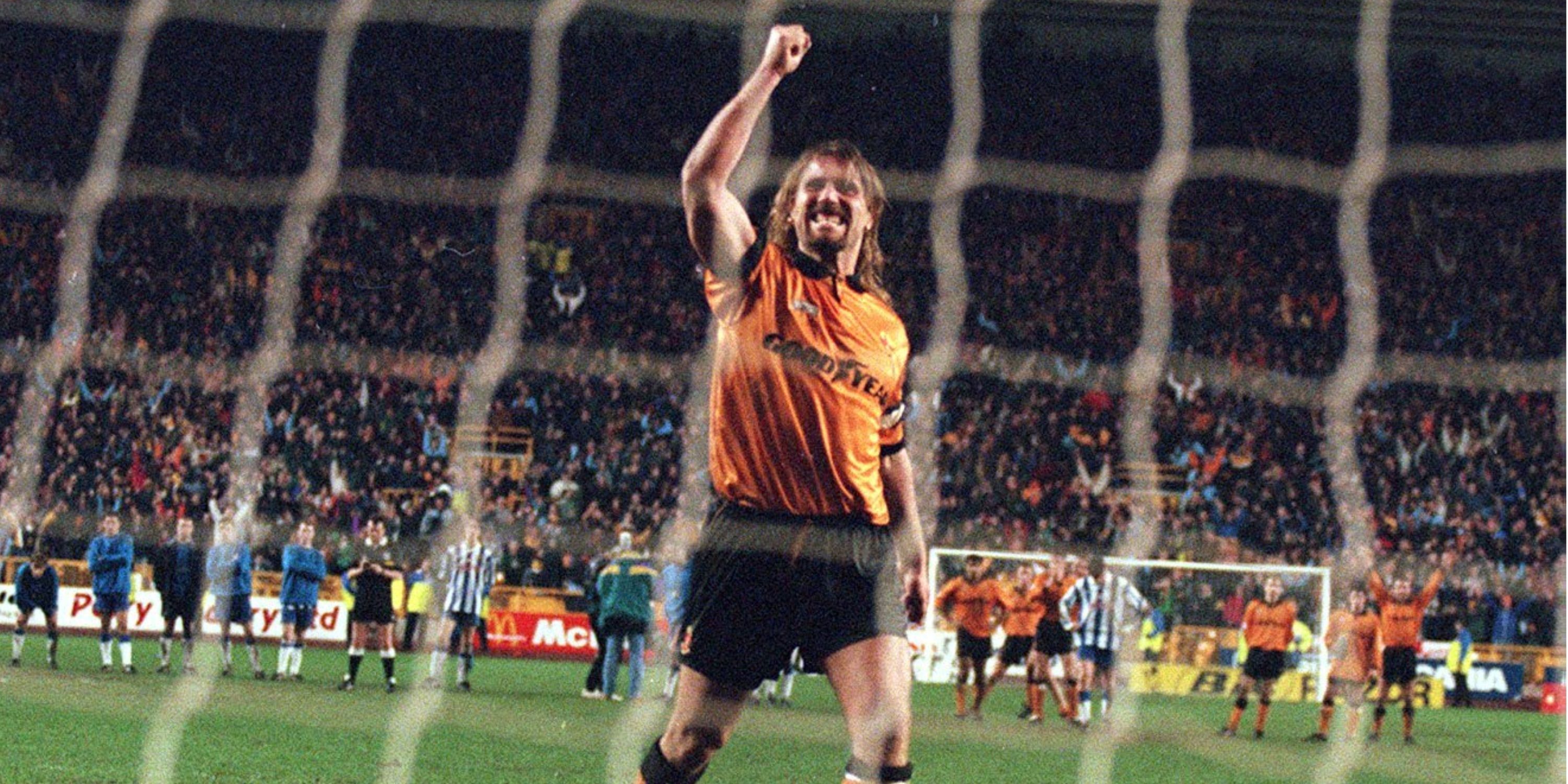 10 Greatest Cult Heroes in Football History [Ranked]