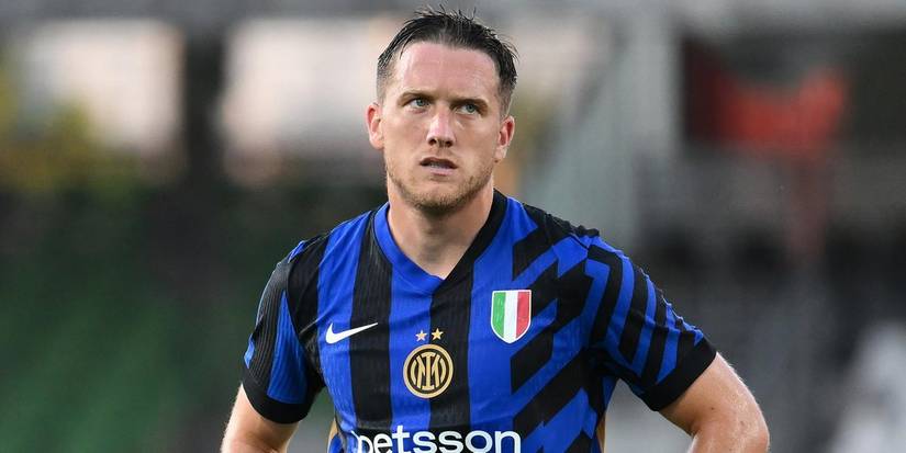 Piotr Zielinski duy trì sự sáng tạo và đẳng cấp ở khu trung tuyến - Nắm bắt vai trò vàng trong lối chơi Napoli