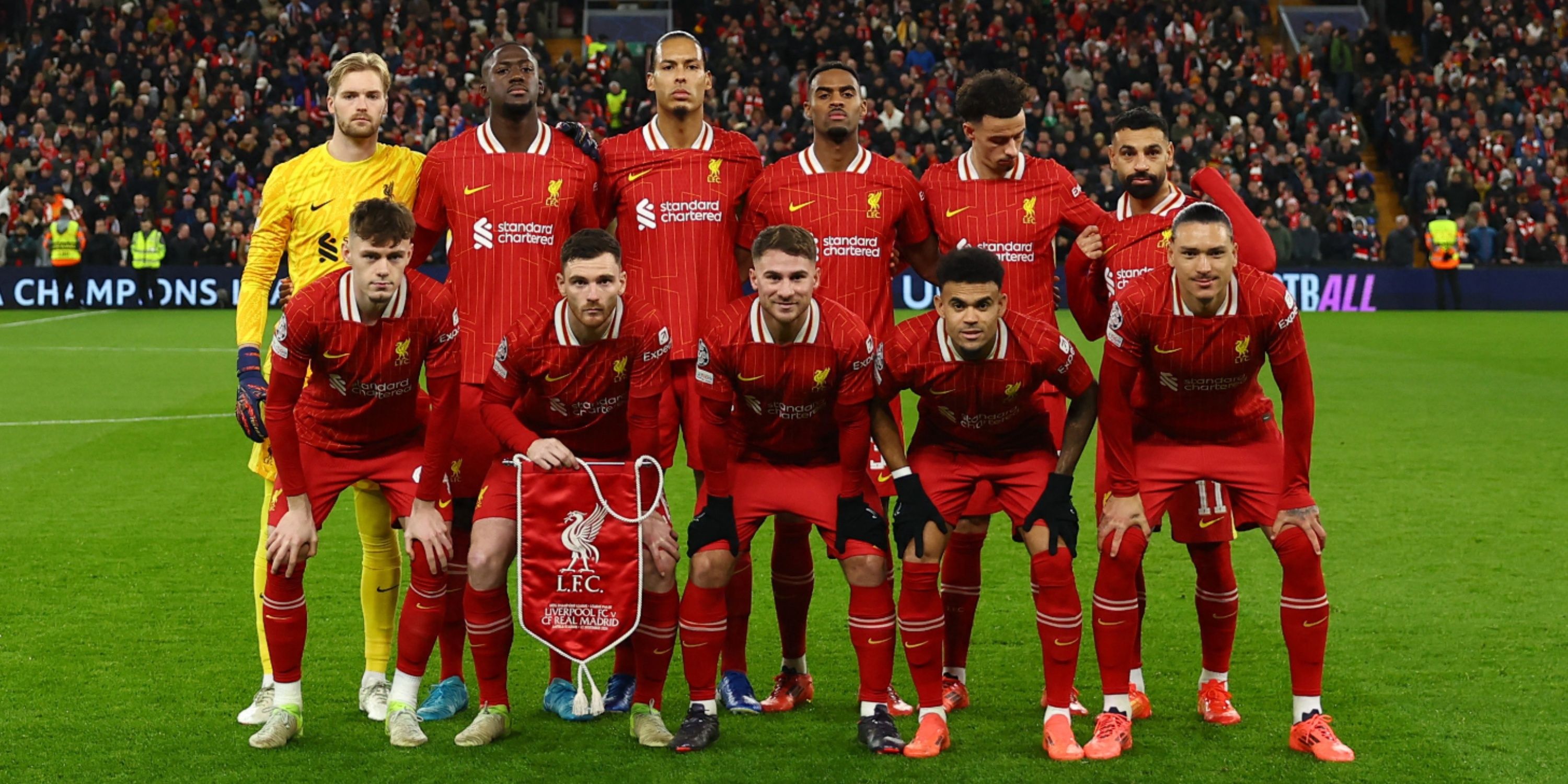Liverpool players pose for a team group photo before the match vs Real Madrid.