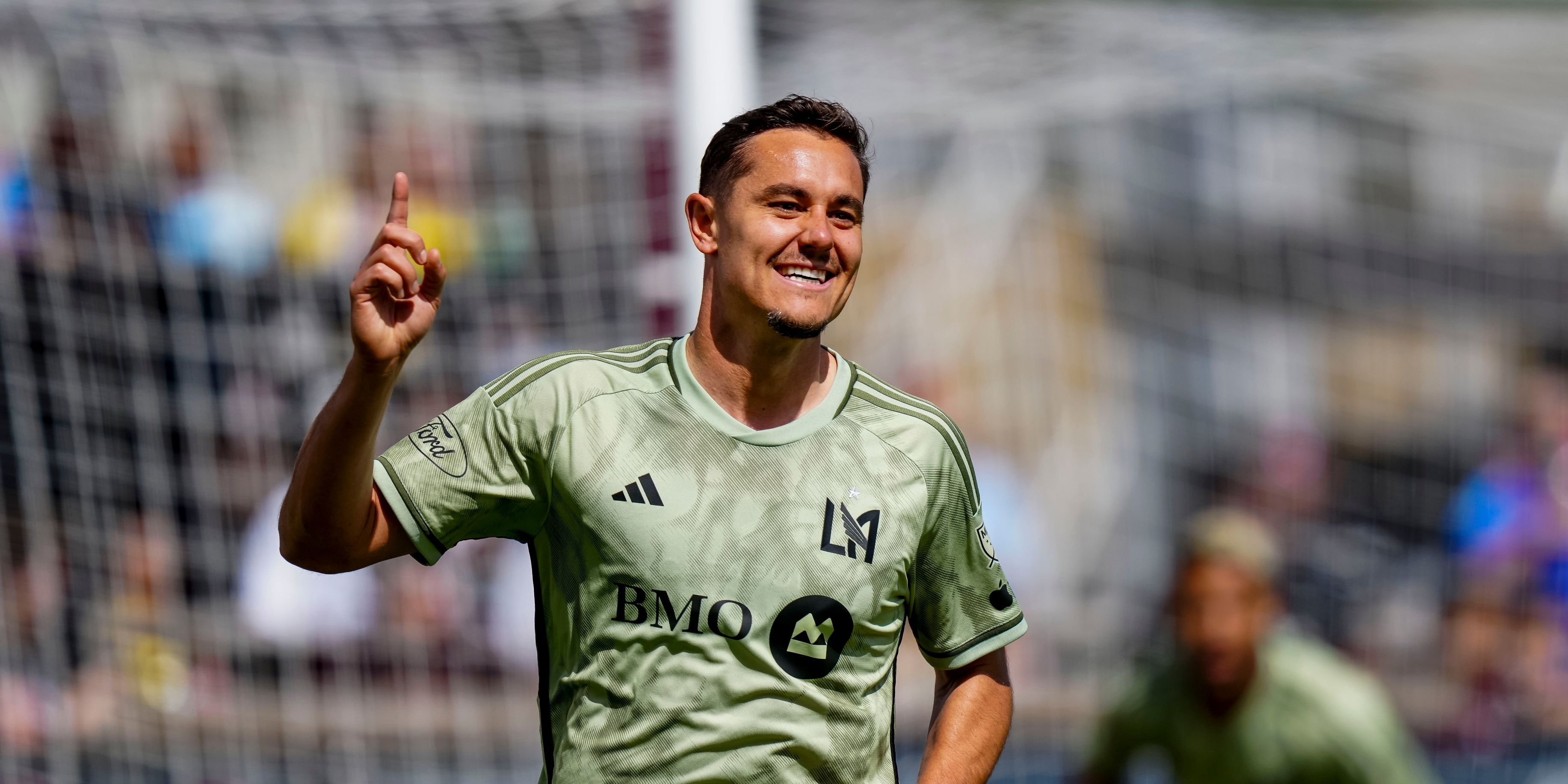 LAFC re-signs defender Aaron Long to a new contract: Sources