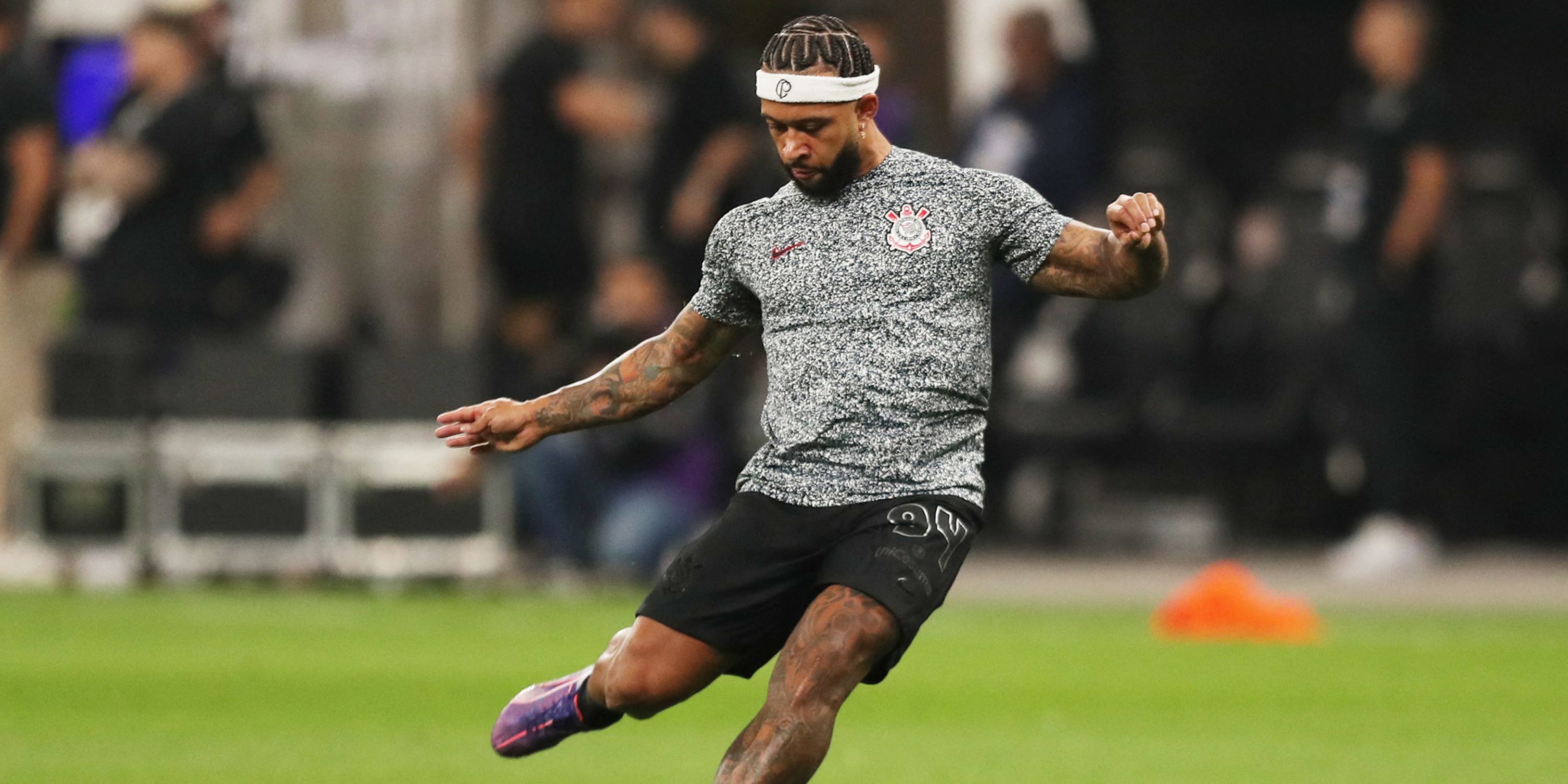 MixCollage-10-Dec-2024-09-04-AM-1757