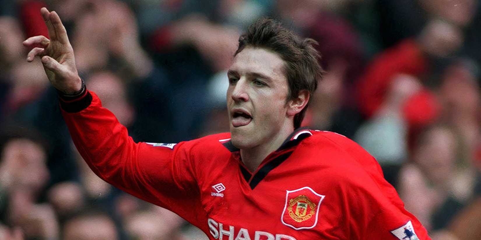 Lee Sharpe celebrating during his time at Manchester United